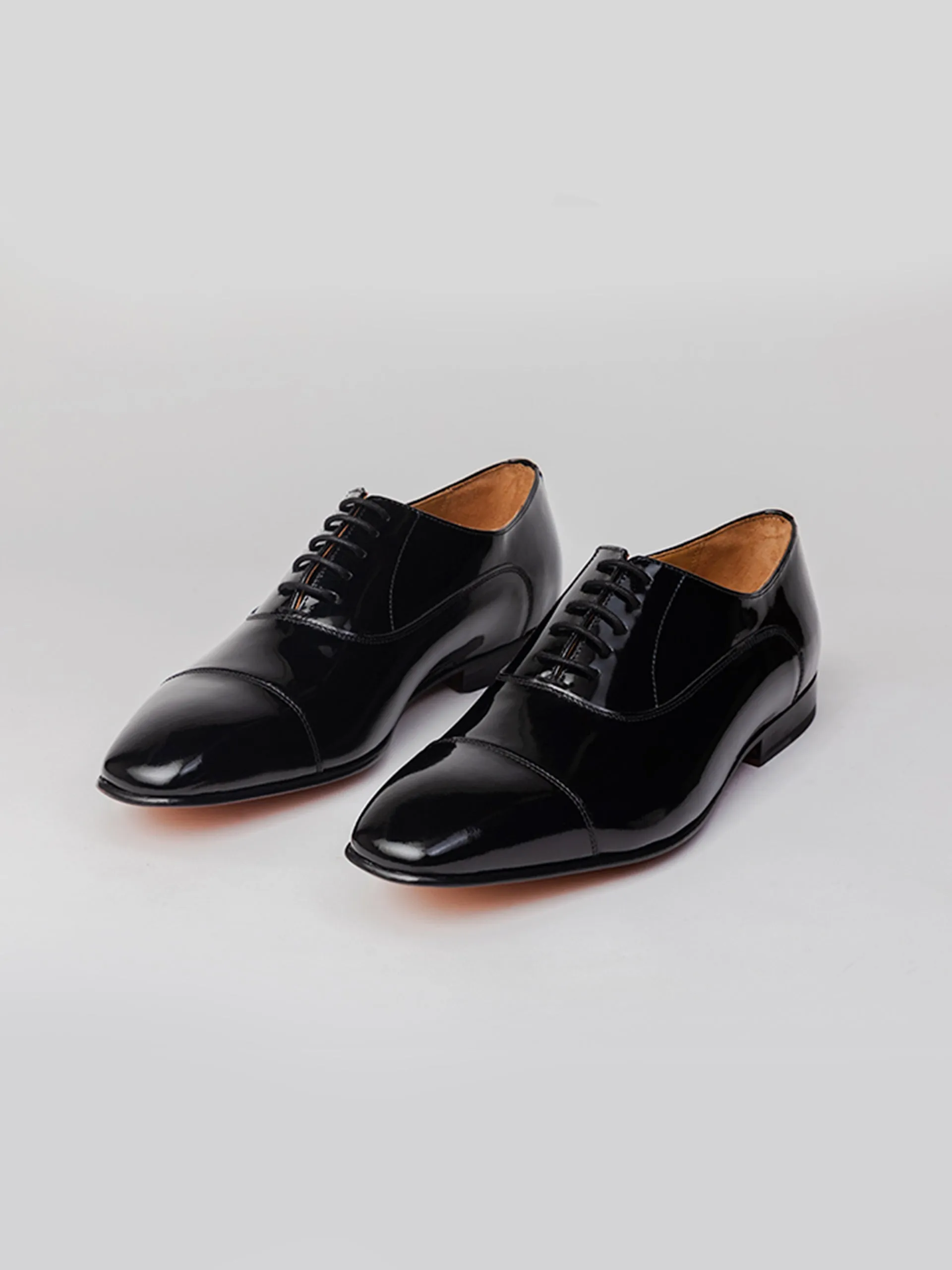 Maverick Toecap Oxford - Patent Black Easy Wear Fit Smart Casual