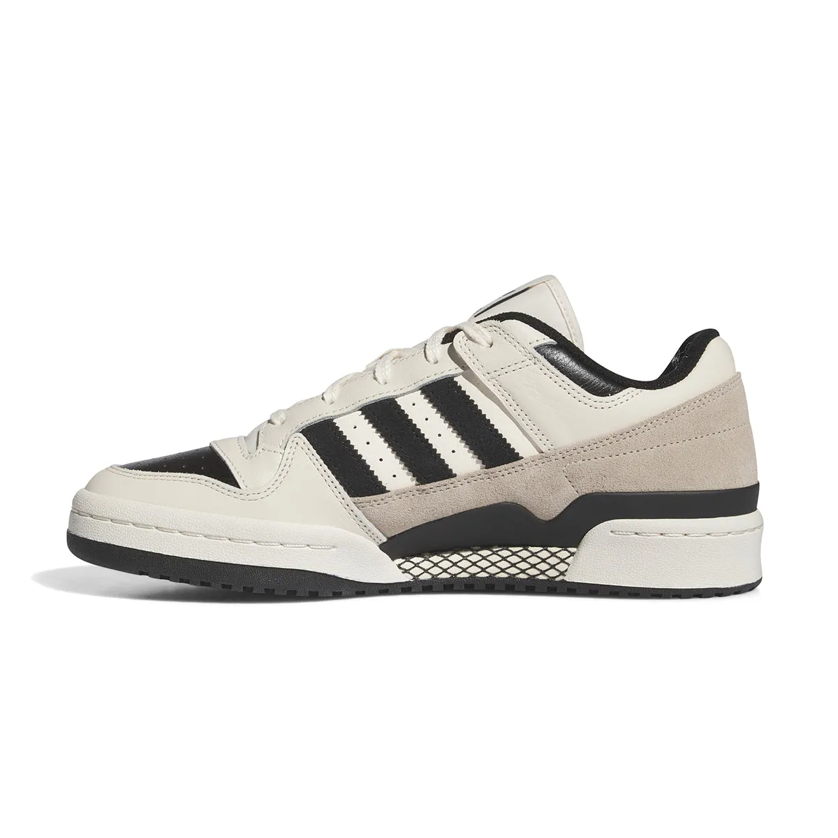 Forum Low CL 'Wonder White Core Black' Active Life Motion Boost