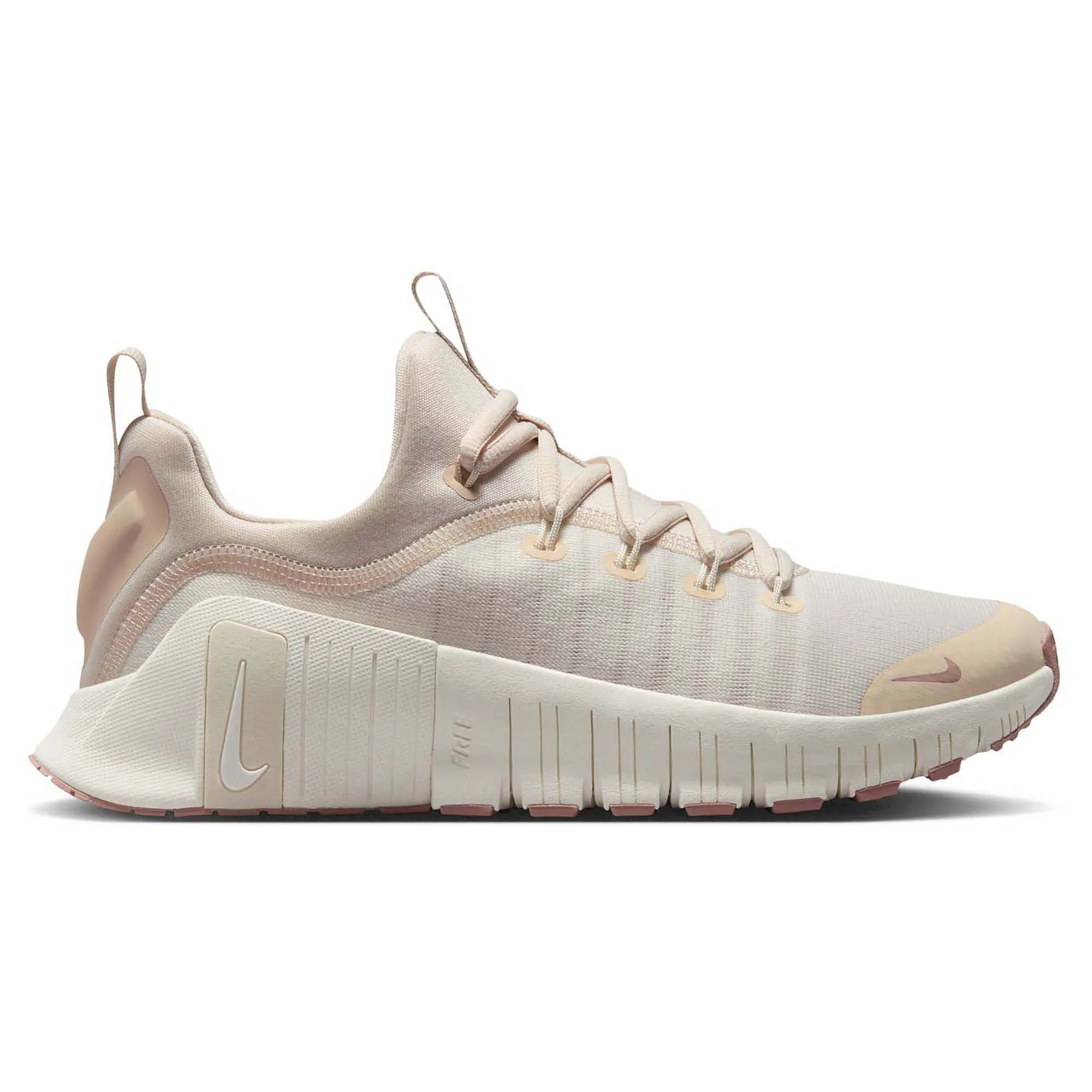 Free Metcon 6 Women's Workout Shoes Fashion Forward Street Vibes