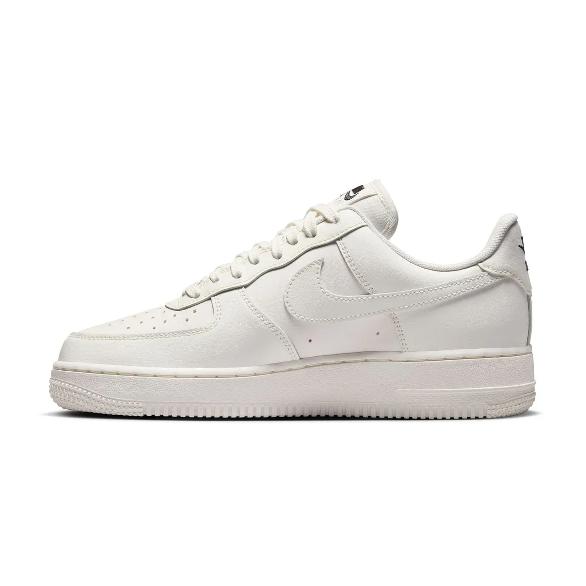 Minimalist Look Path Walk Wmns Air Force 1 '07 ESS 'Sail'