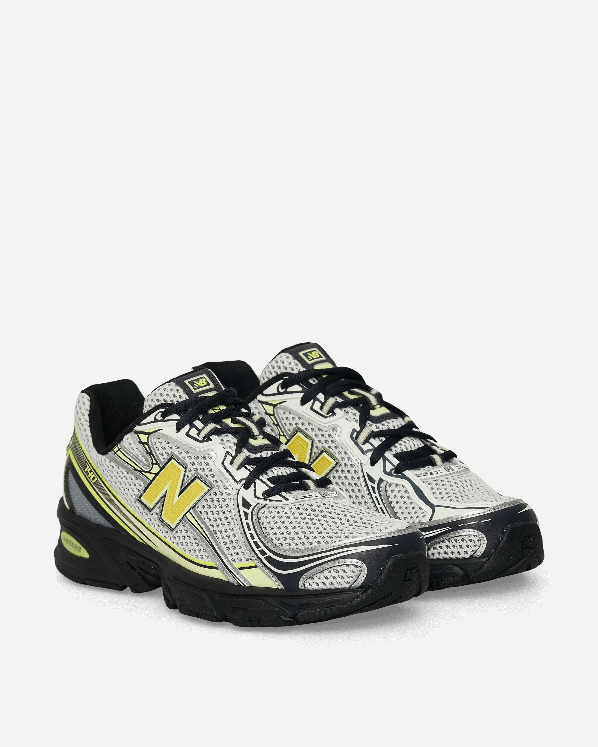 740 Sneakers Sea Salt / Phantom / Firefly Chill Walk