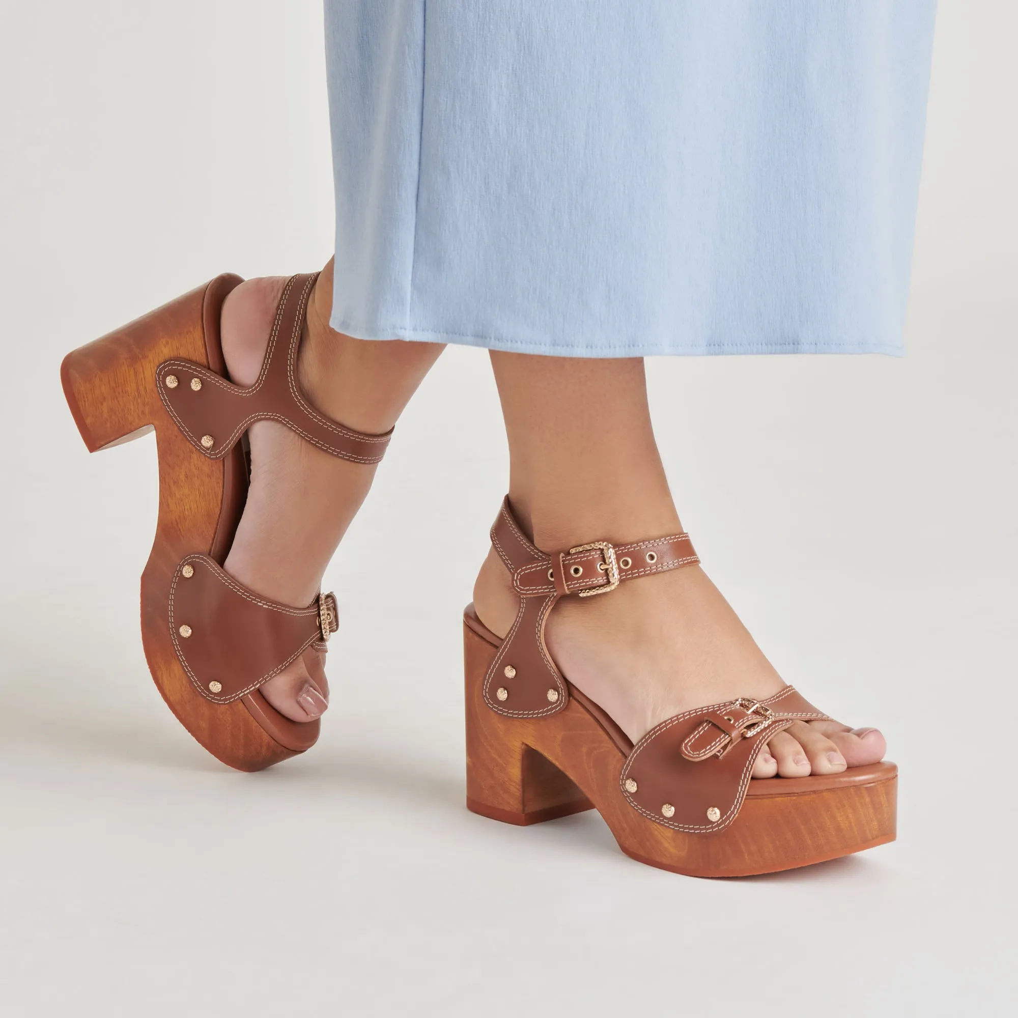 YANDY HEELS COGNAC LEATHER Durable Sole