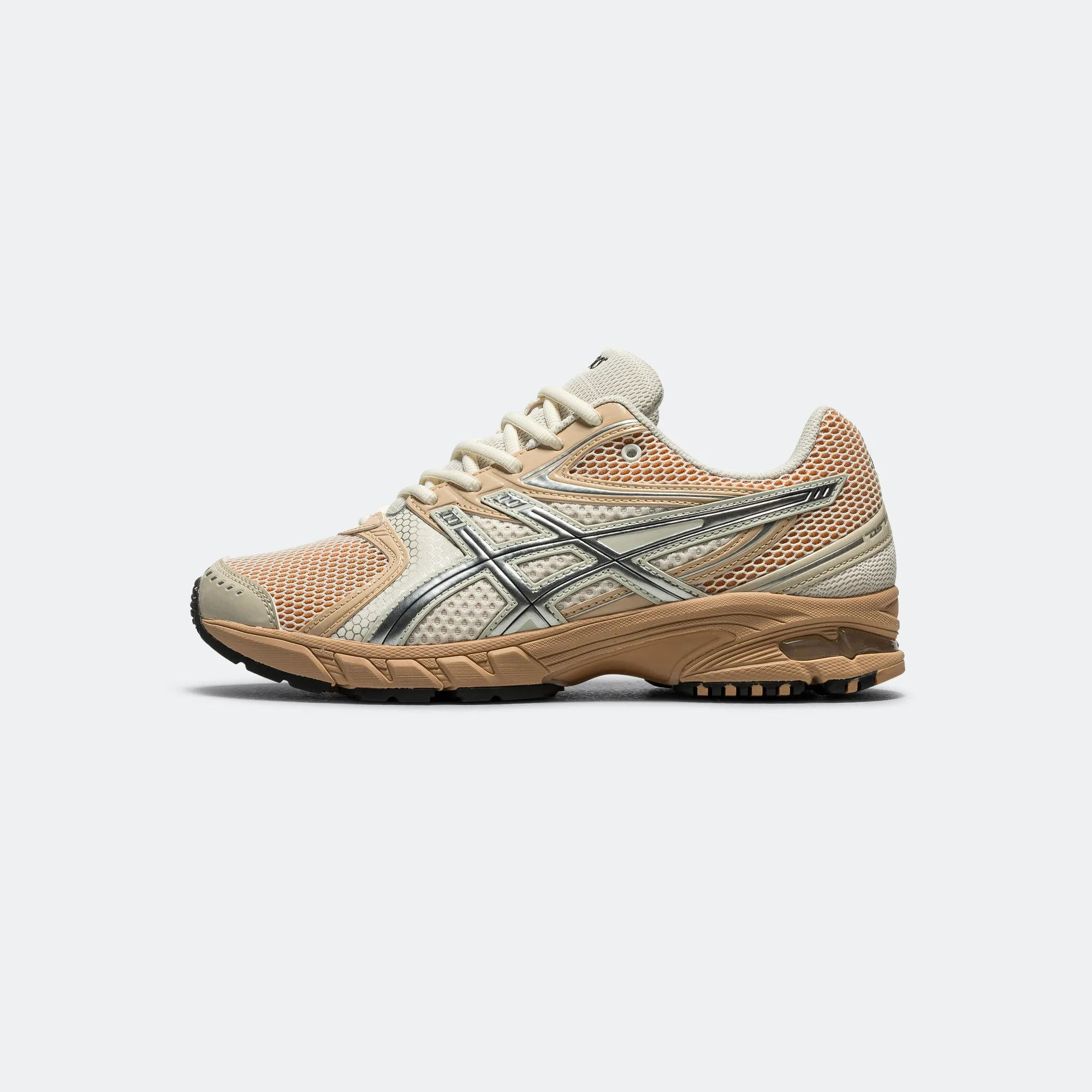 GEL-DS Trainer 14 - Cream/Terracotta Simple Look Lifestyle Trend