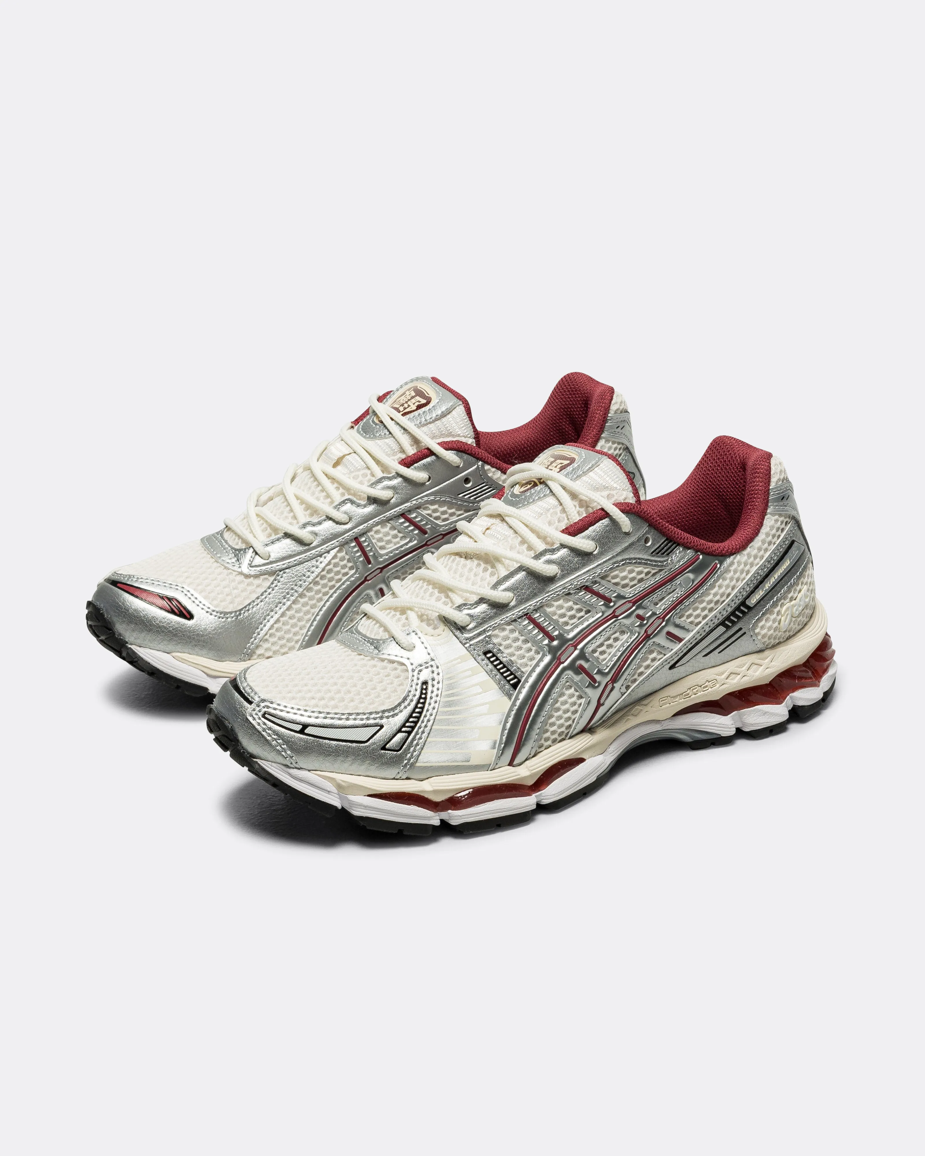 Resilient Sole Fashion Movement GEL-Kayano 12.1 - Cream/Pure Silver