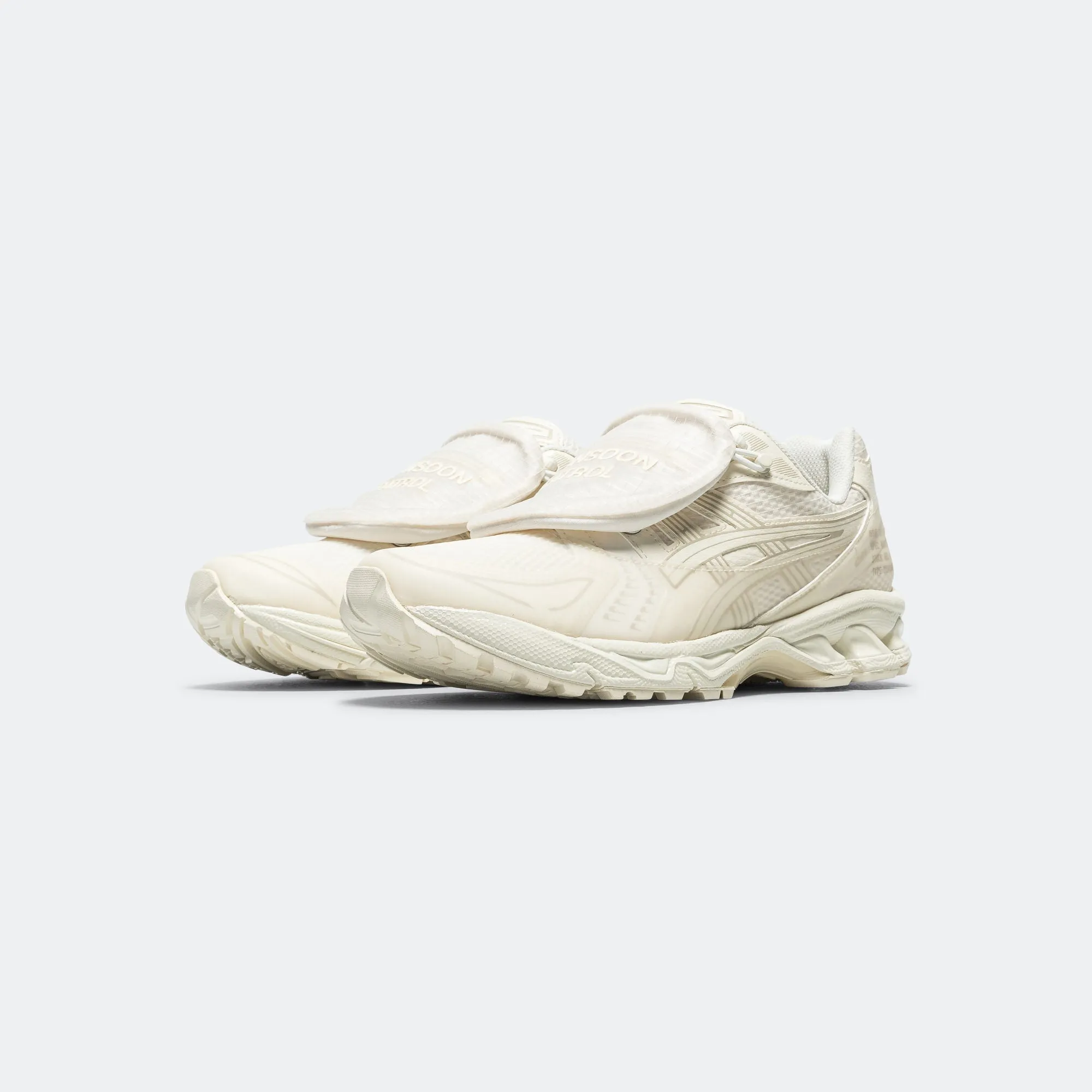 GEL-Kayano 14 x SBTG x Limited Edt - Cream Durable Style