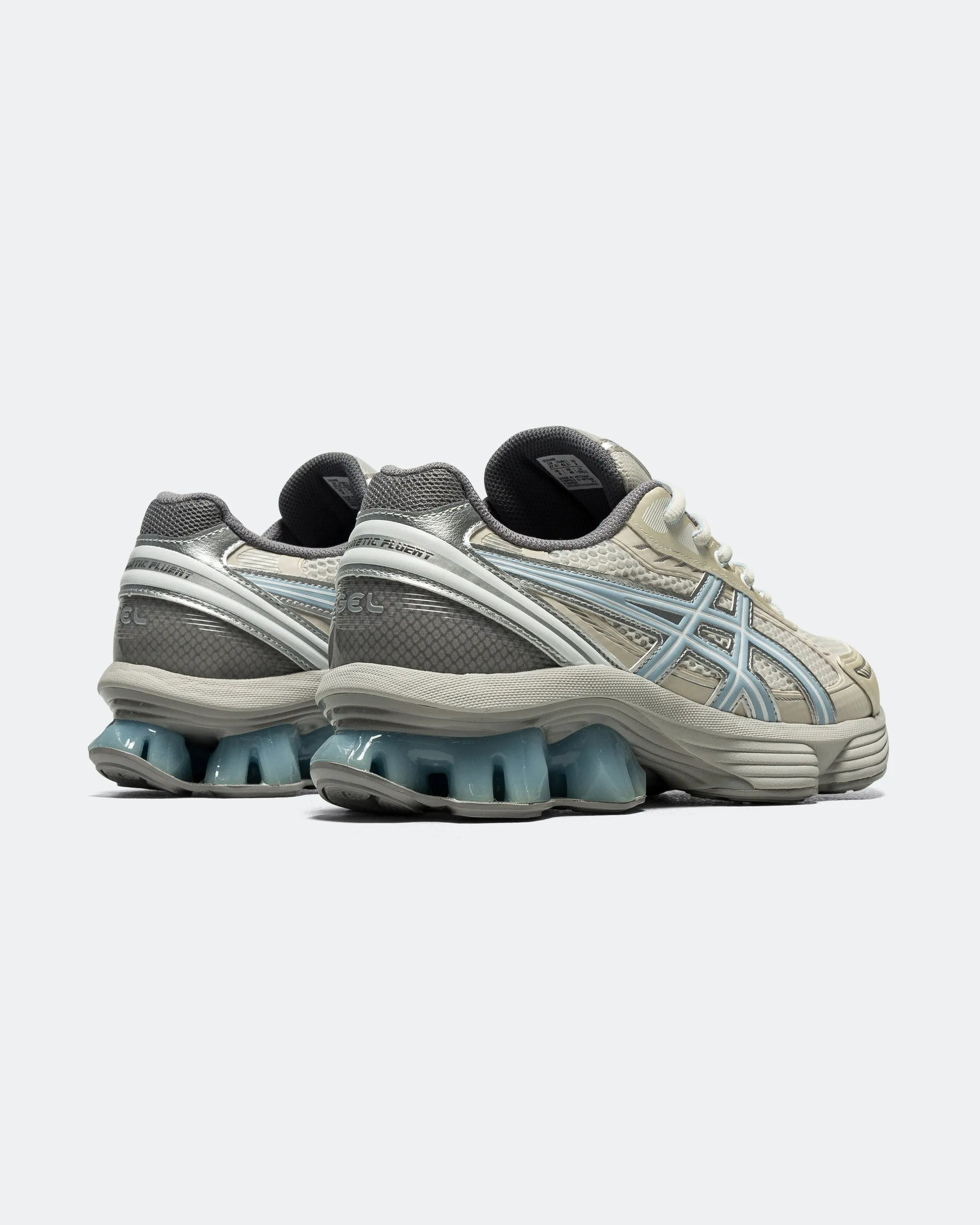 Gel-Kinetic Fluent x EMMI - Cream/Soft Sky Retro Styling Gym ready
