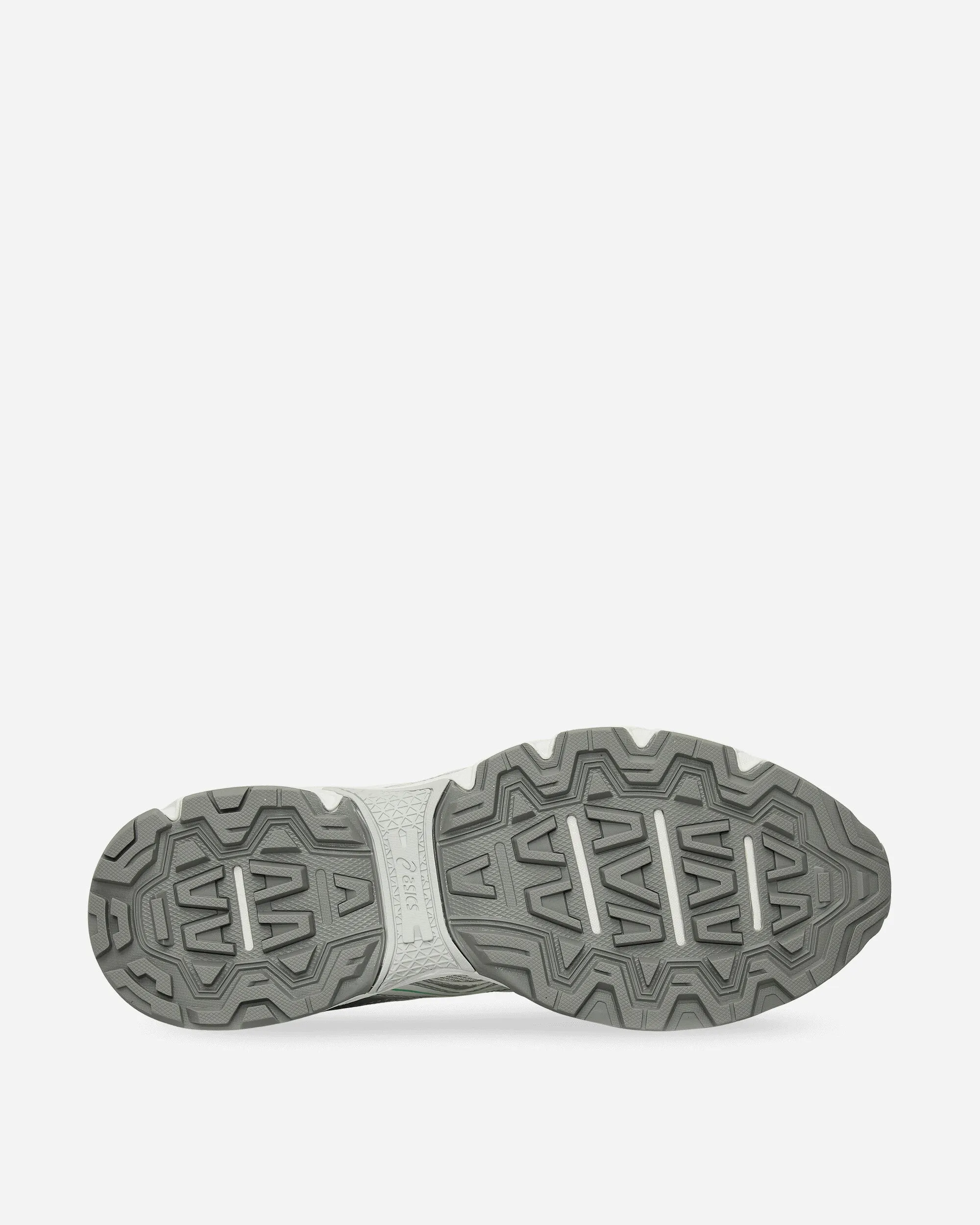 GEL-Nunobiki Sneakers Cloud Grey / White Versatile Upper Vent Zones