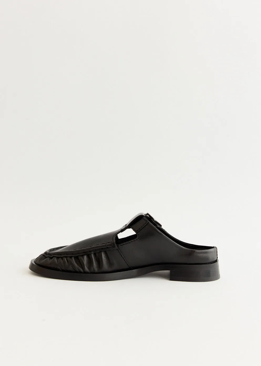 Neat Lines Friend Hike Gianna Buckled Mules