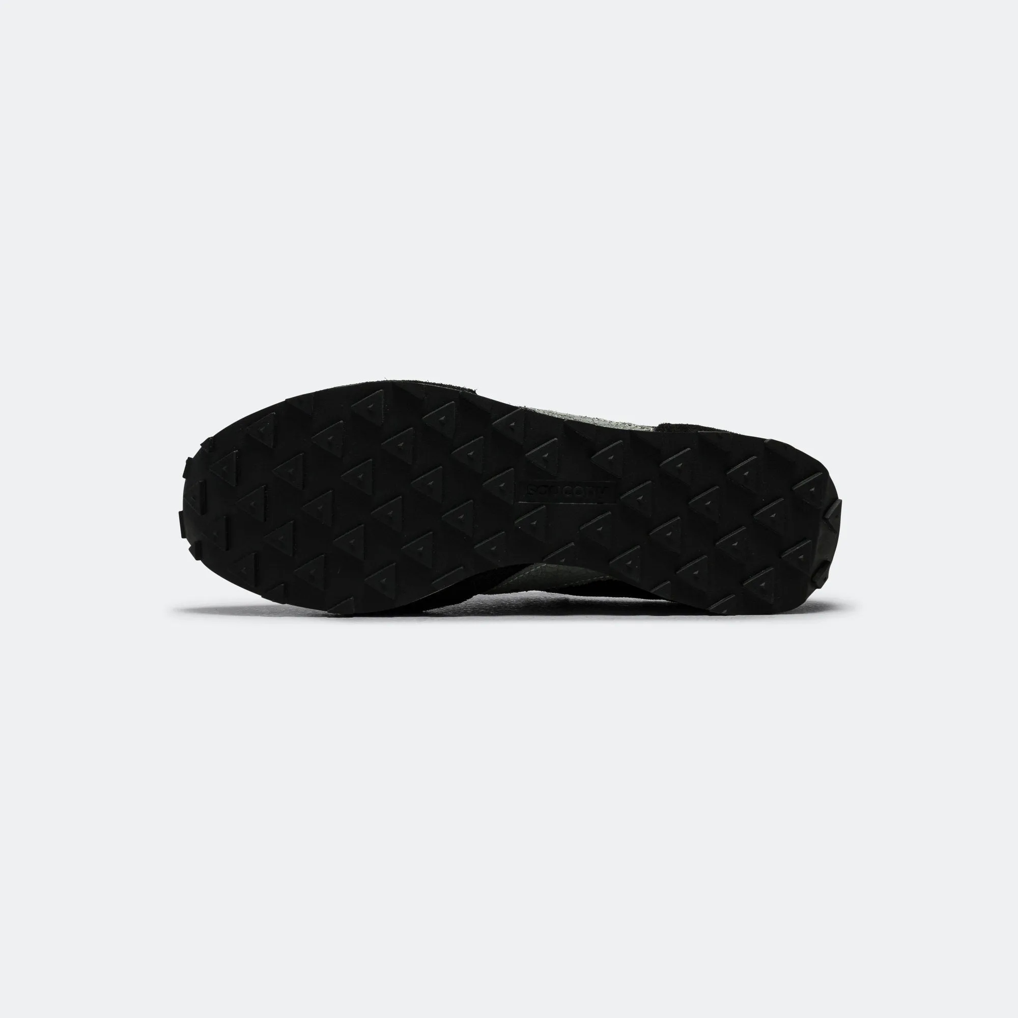 Mid Cut Anti Microbial Lining Gripper Silo - Black