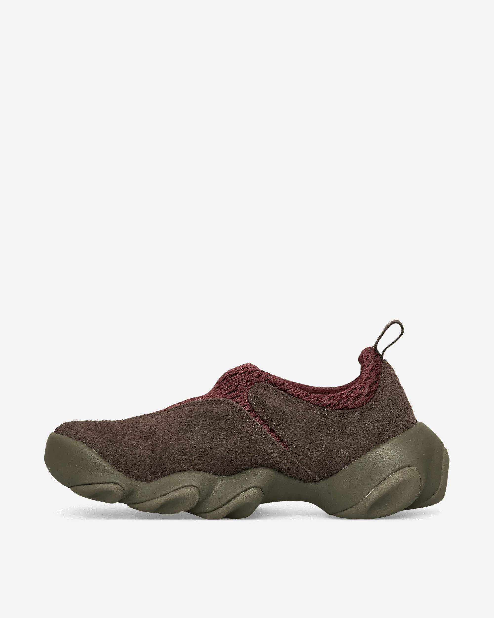 Hairy Suede Flesh Sneakers Ganache / Burgundy Day Tripper