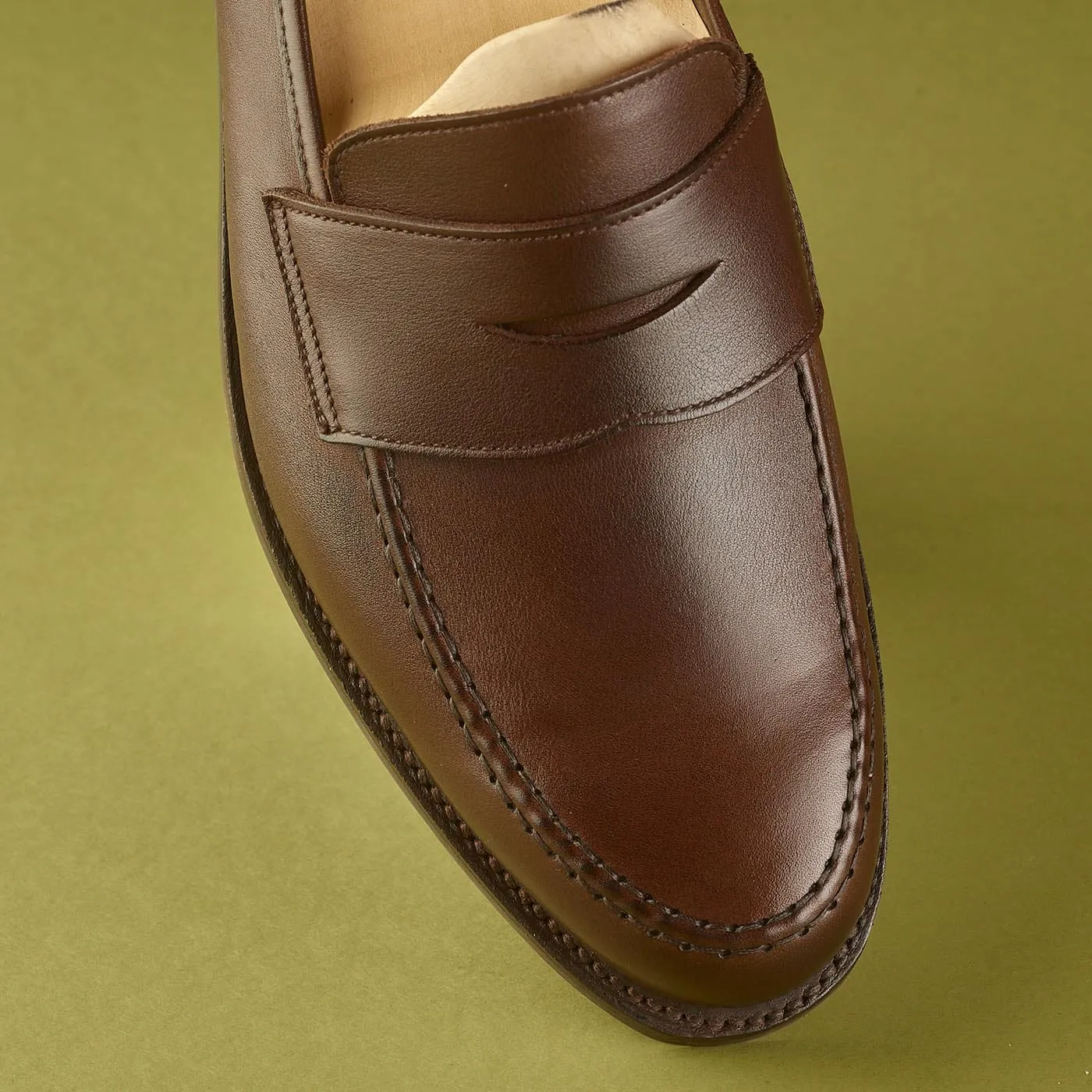 All-Season Wear Harvard 2 Dark Brown Milled Calf