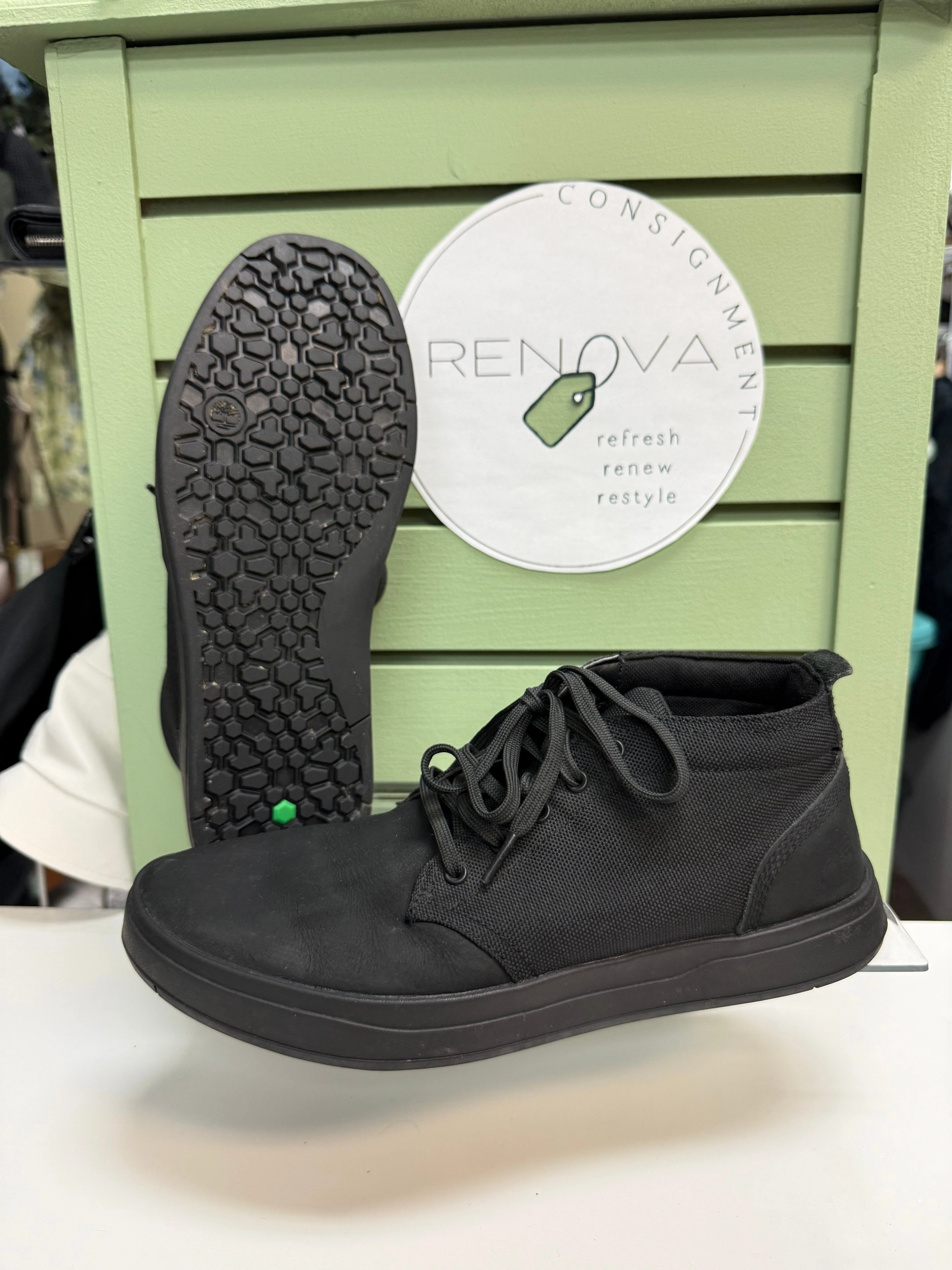 Timberland Short Casual Boot (Mens 9) NYC Street