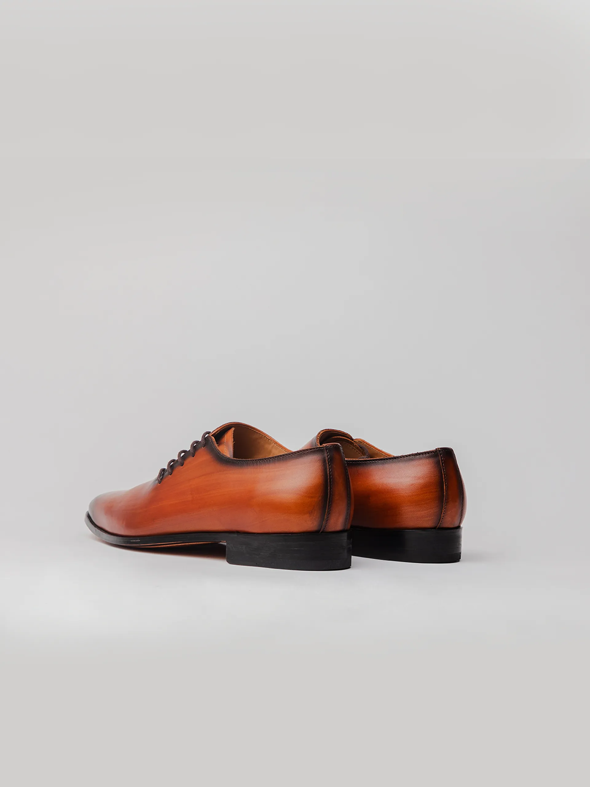 Henry Oxford - Cognac Patina Cushioned Oxfords