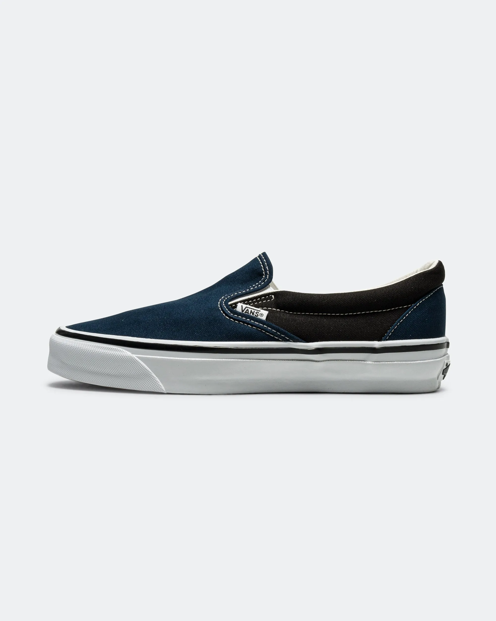 Stacked Cushioning Foot Relief OTW Classic Slip-On 98 x Engineered Garments - Black/Navy