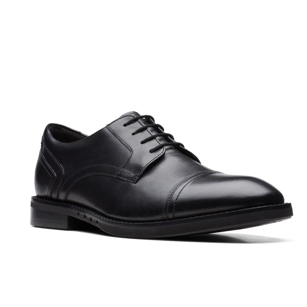 Un Hugh Cap Comfort Wedge