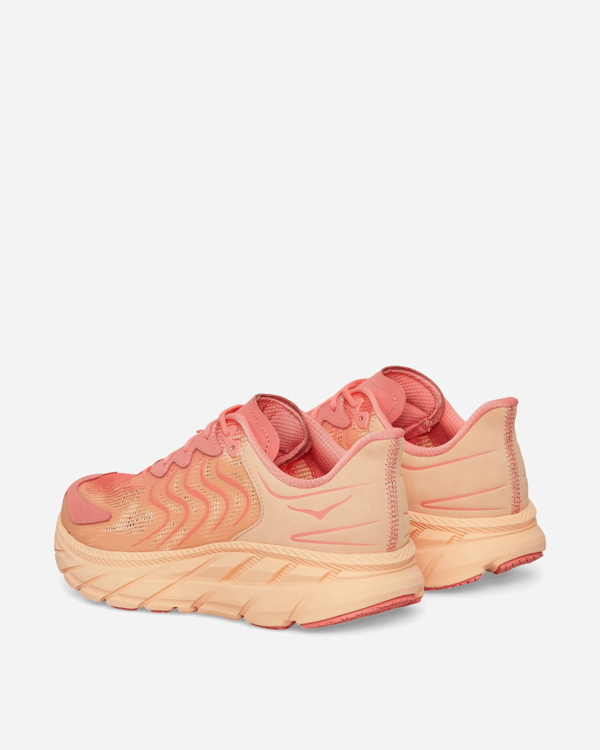 Comfortable Grippy Outsole Vibrant Bloom Clifton LS Sneakers Cantaloupe / Electric Coral