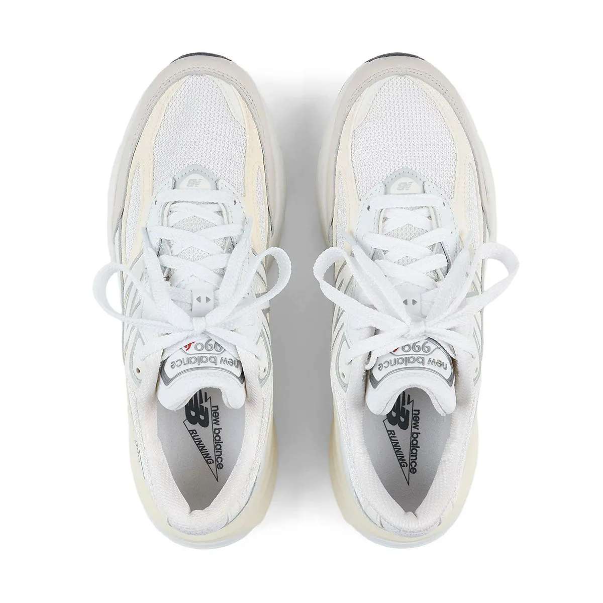 In USA 990v6 'White Sea Salt' Zero Break In Design