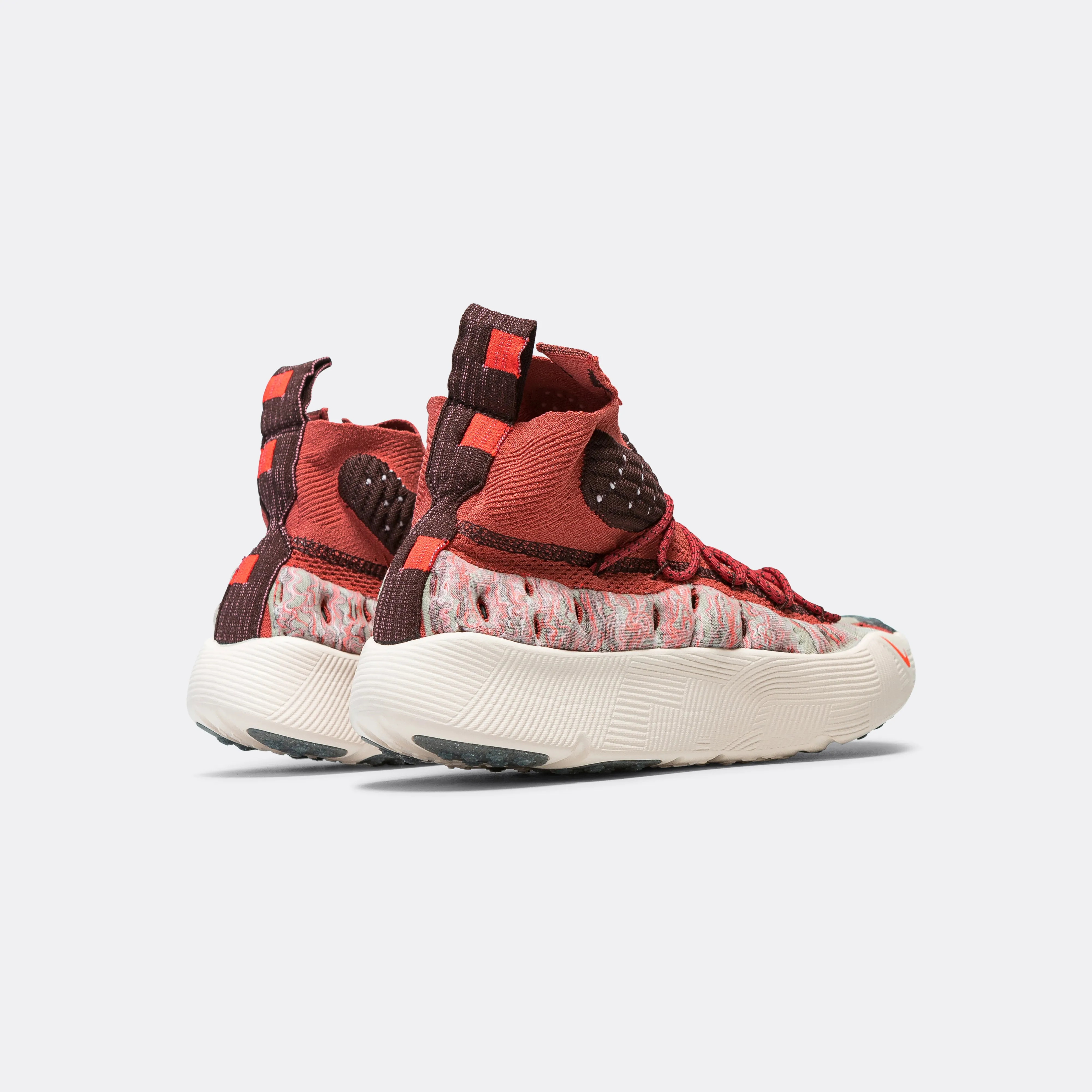 Comfort Focus ISPA Sense Flyknit - Adobe/Bright Crimson-Guava Ice