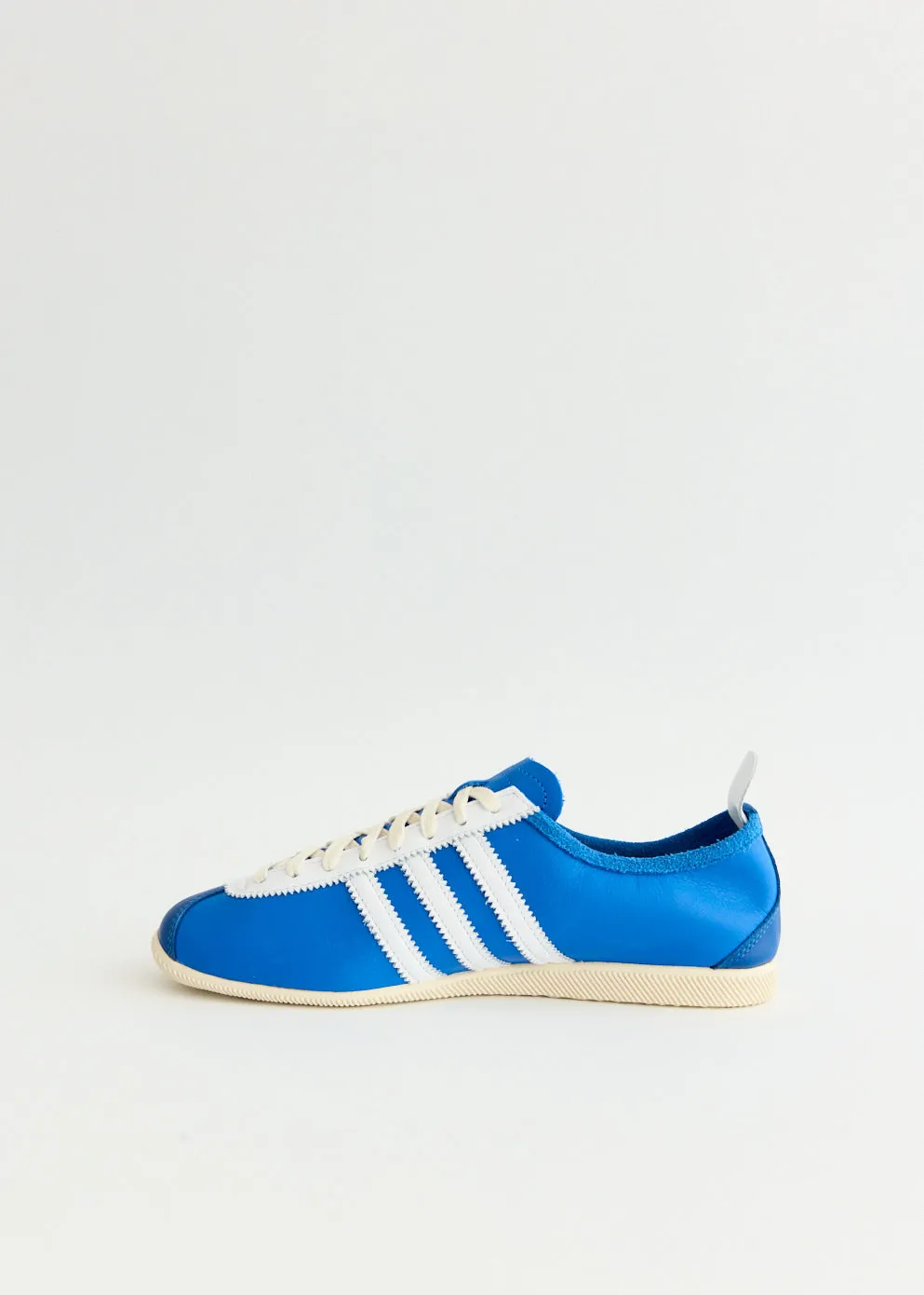 Japan 'Bright Royal' Sneakers Balanced Ride