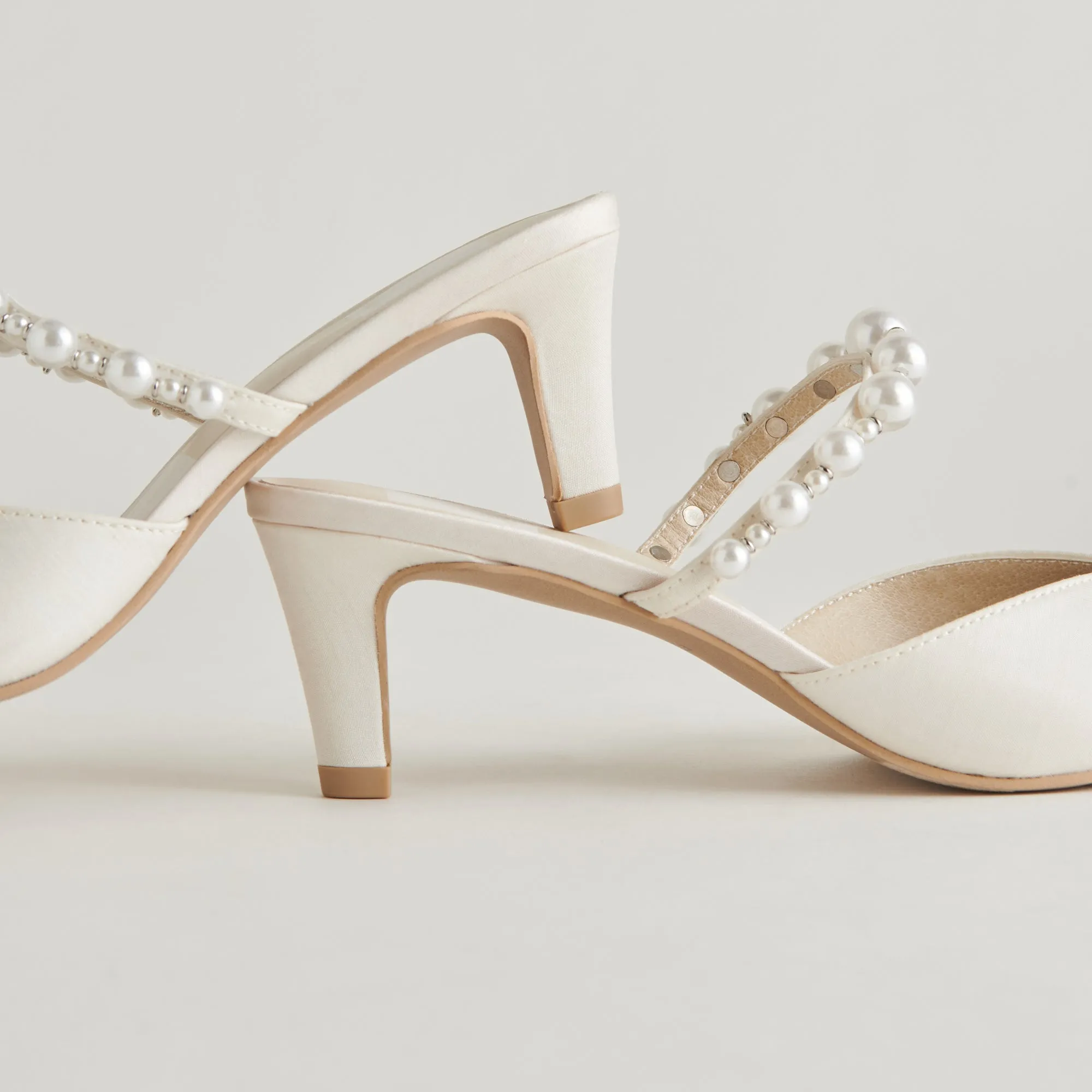 KANIKA PEARL MID HEELS VANILLA PEARLS Smooth Soles Water Resistant