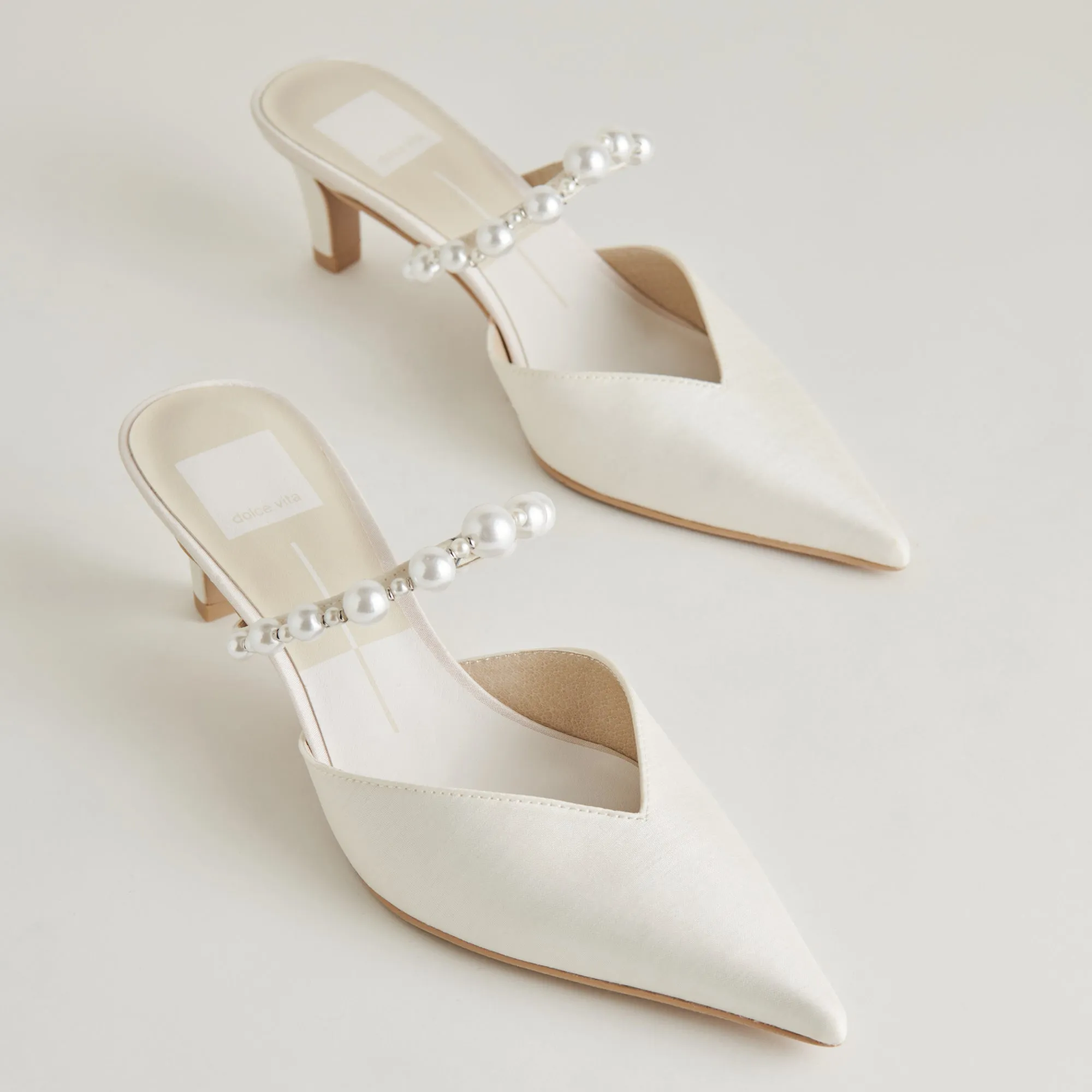 KANIKA PEARL MID HEELS VANILLA PEARLS Chunky Heel
