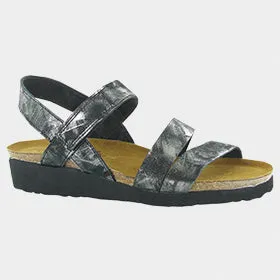 Matte Edge Eva Midsole Kayla