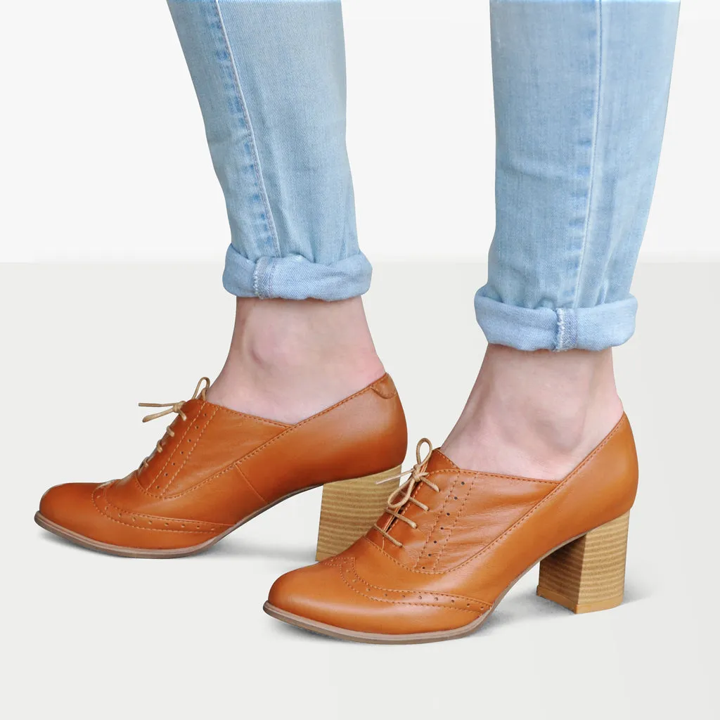 Event Ready Look Kent - Oxford Heels