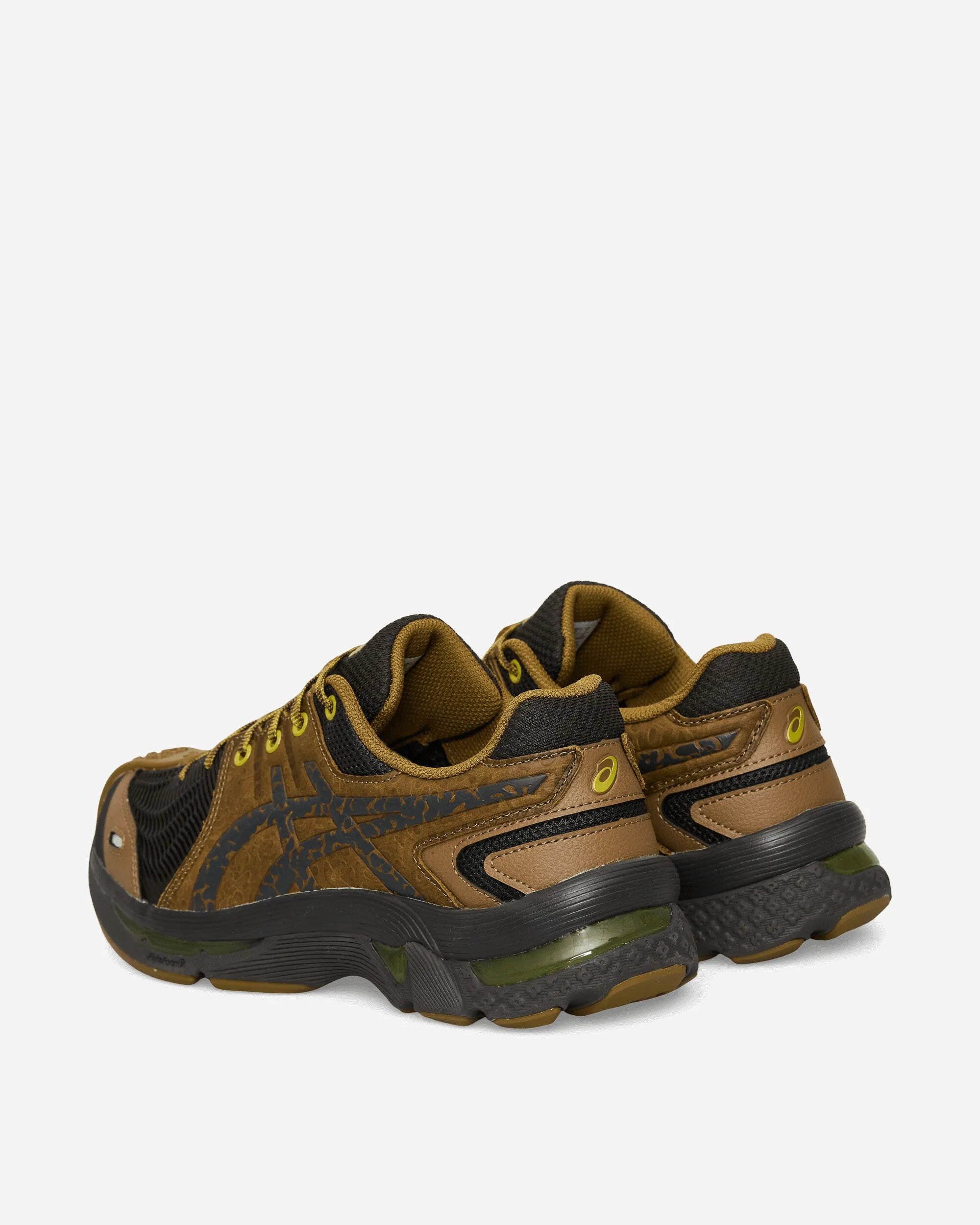 Winter Vibe Relaxed Look Kiko Kostadinov GEL-Kiril III Sneakers Bronze / Brown