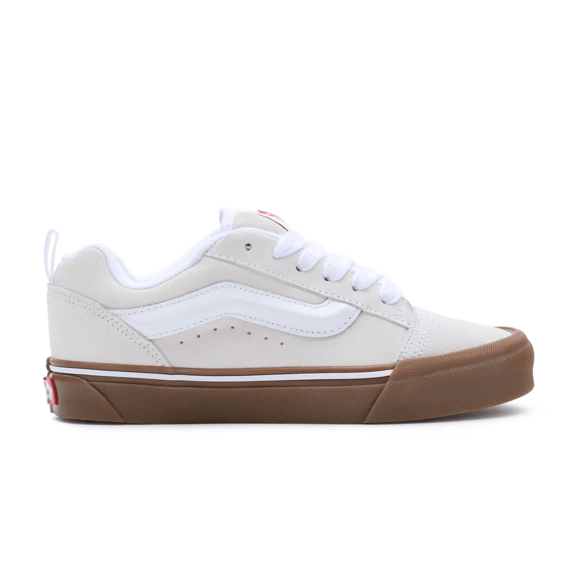 Knu Skool 'White' Long Step Pointed Toe Design