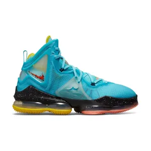 Gym Approved LeBron 19 'Christmas'