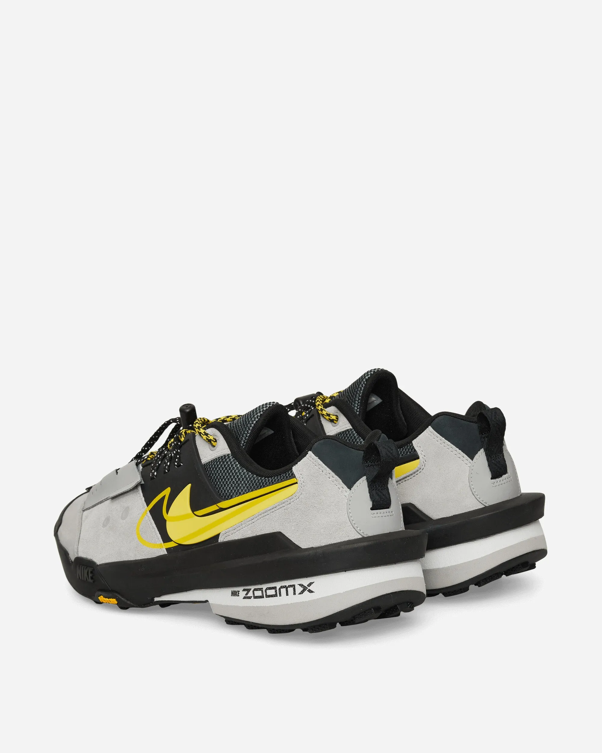 sacai Zegamadome Sneakers Matte Silver Heel Design