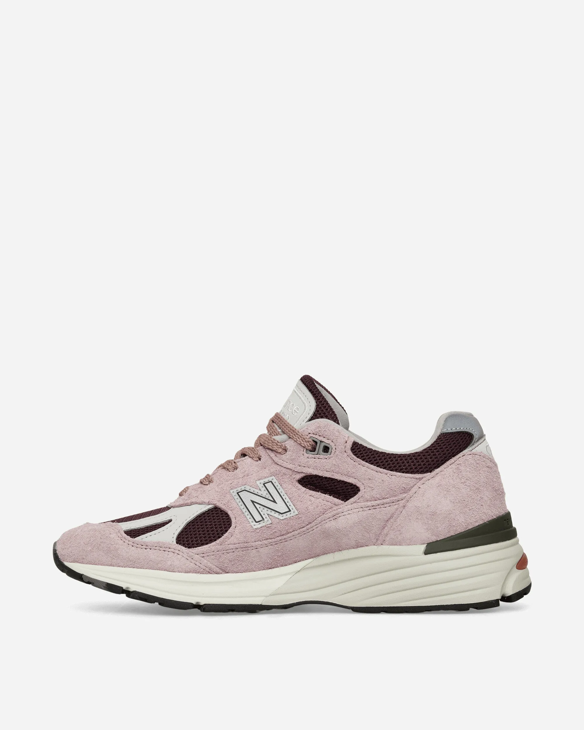 Made in UK 991v2 Grape Sorbet Sneakers Deauville Mauve Flexible Footwork Autumn Style