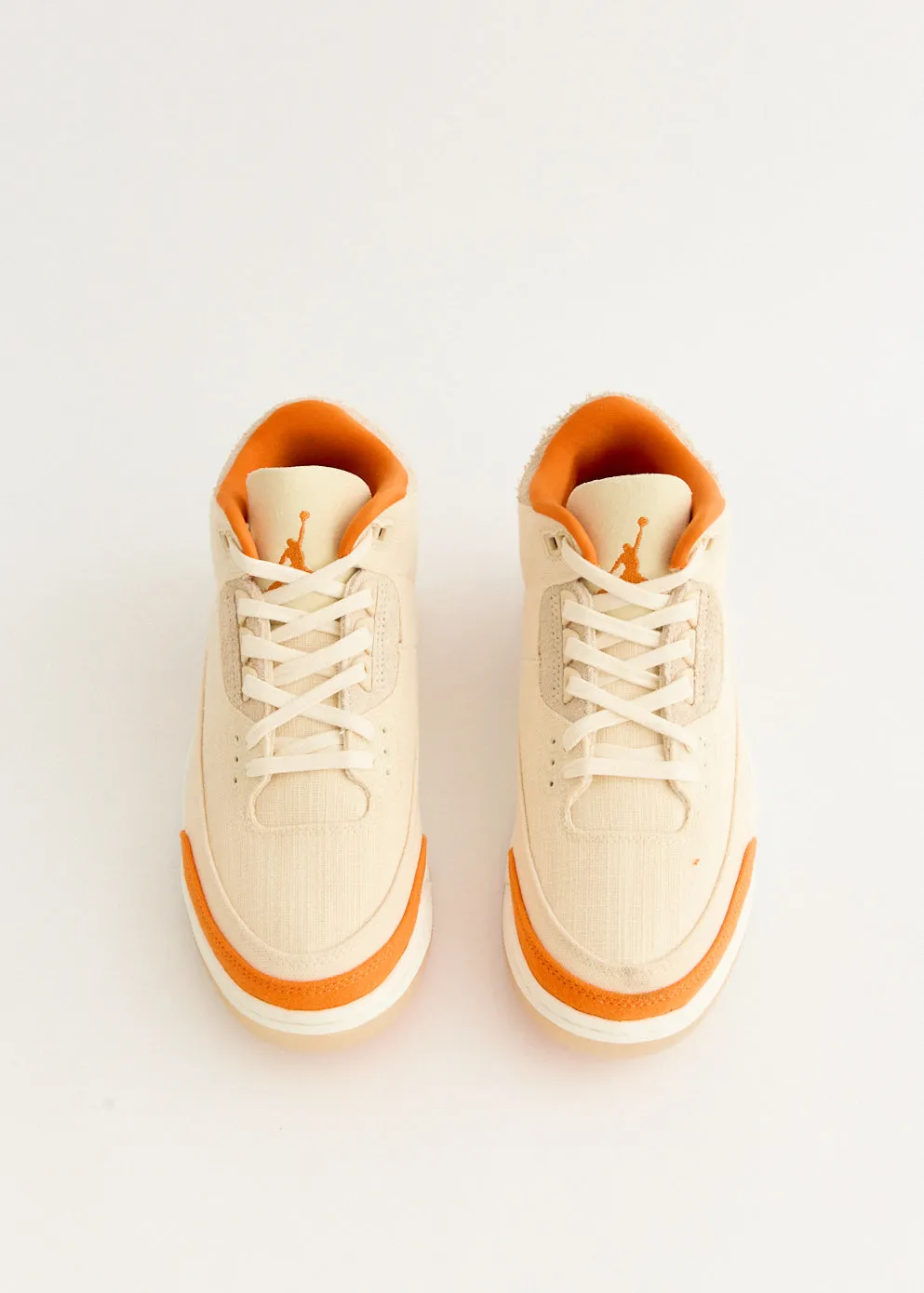 Roomy Feel Women's Air Jordan 3 Retro 'Starfish' Sneakers
