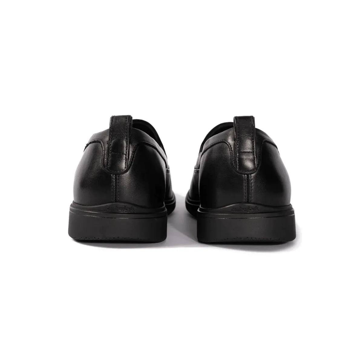 Low Key Pointed Toe Design Amberjack Men's The Slip-On Obsidian Leather