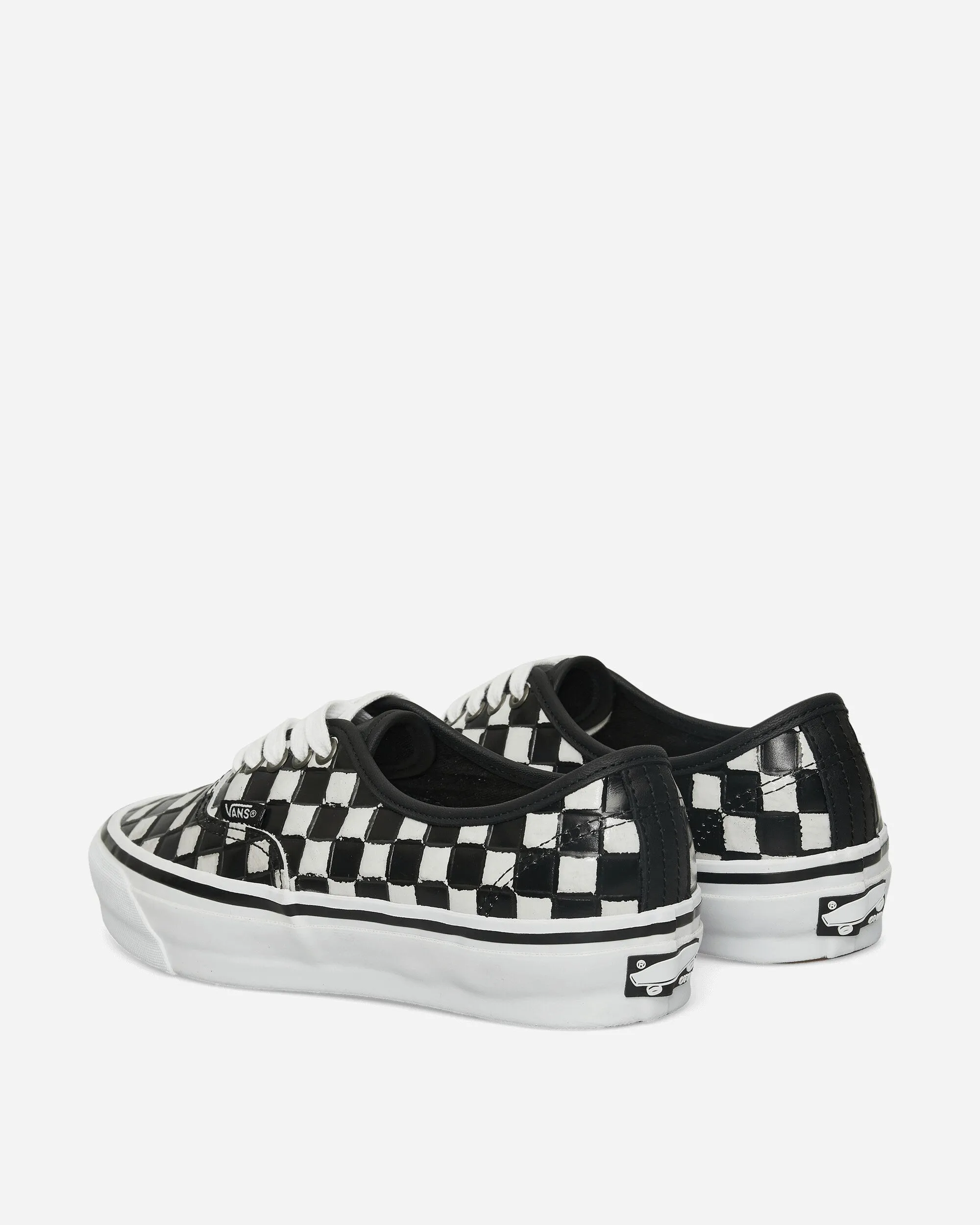 Authentic 44 Leather Check Vibram Sneakers Black / White Game Day