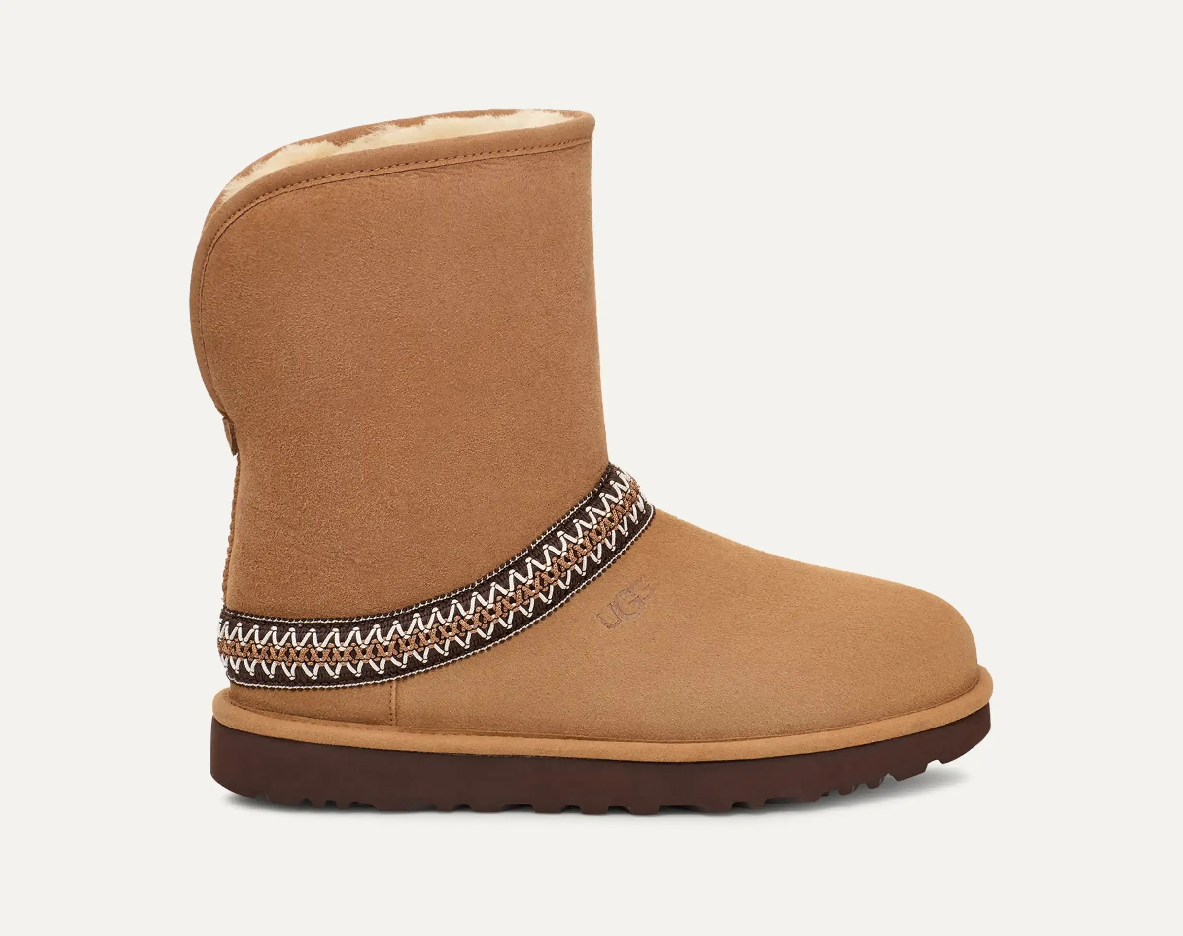 Classic Short Crescent Wild Trek