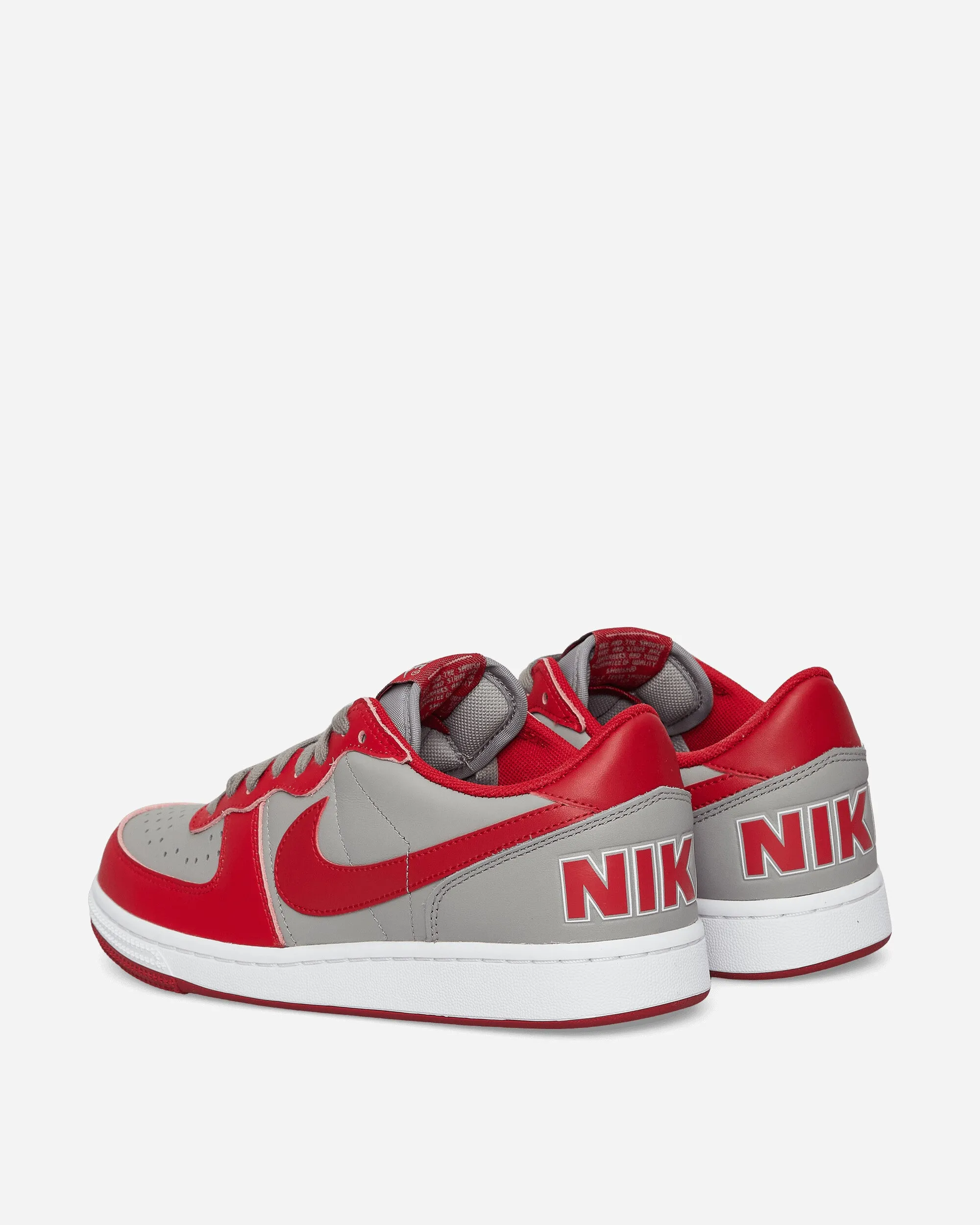Terminator Low Sneakers Medium Grey / Varsity Red Foot Grace