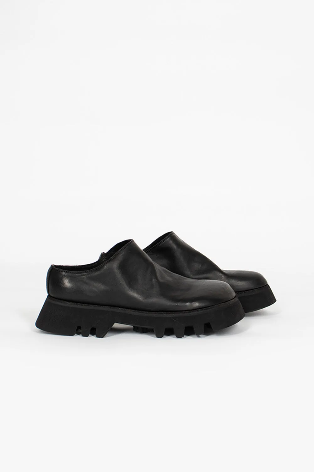 ZO01V Sabot Slip-on Lightweight Style Minimal Vibe