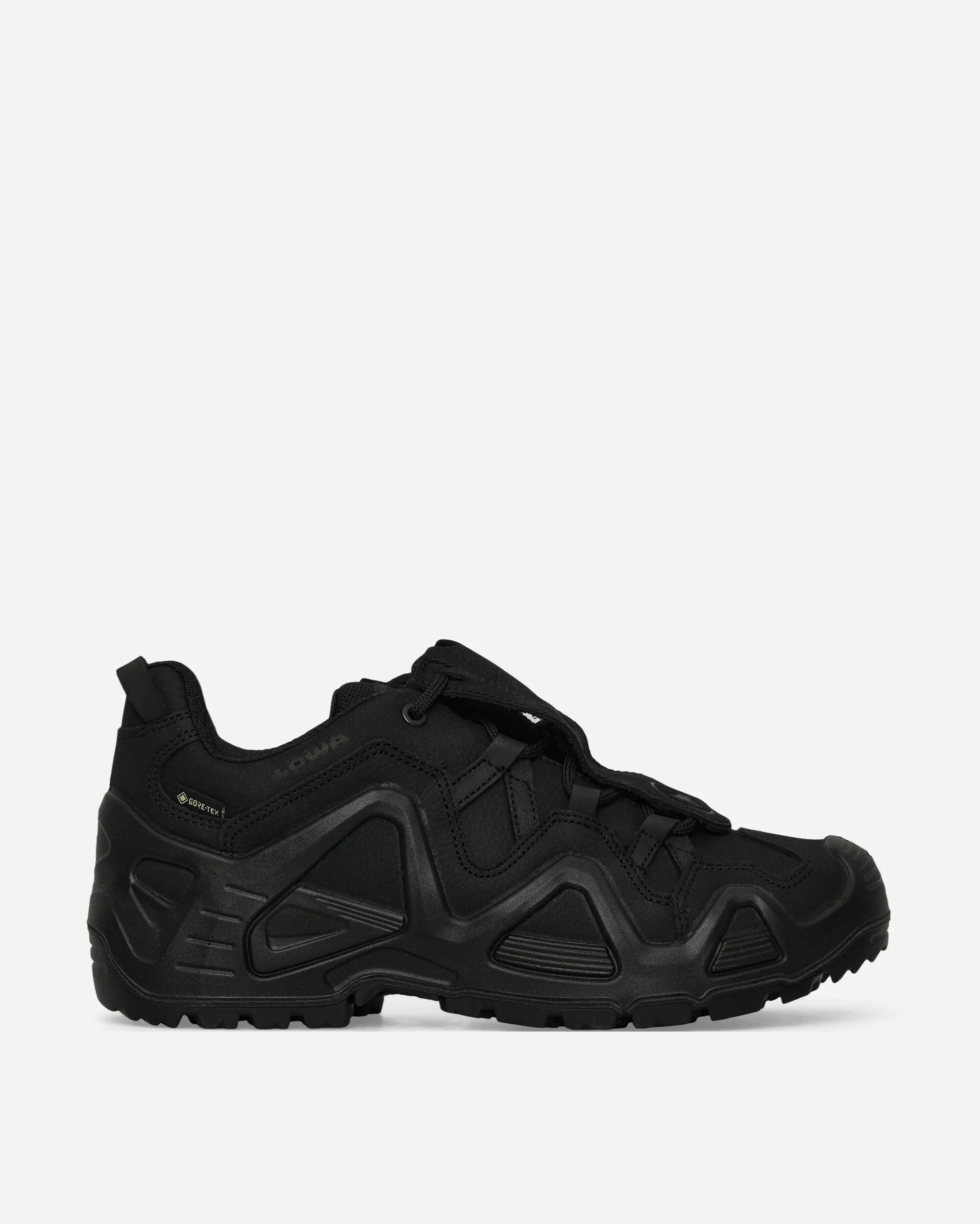 Sleek Look Lowa Zephyr GORE-TEX Sneakers Heavy Black