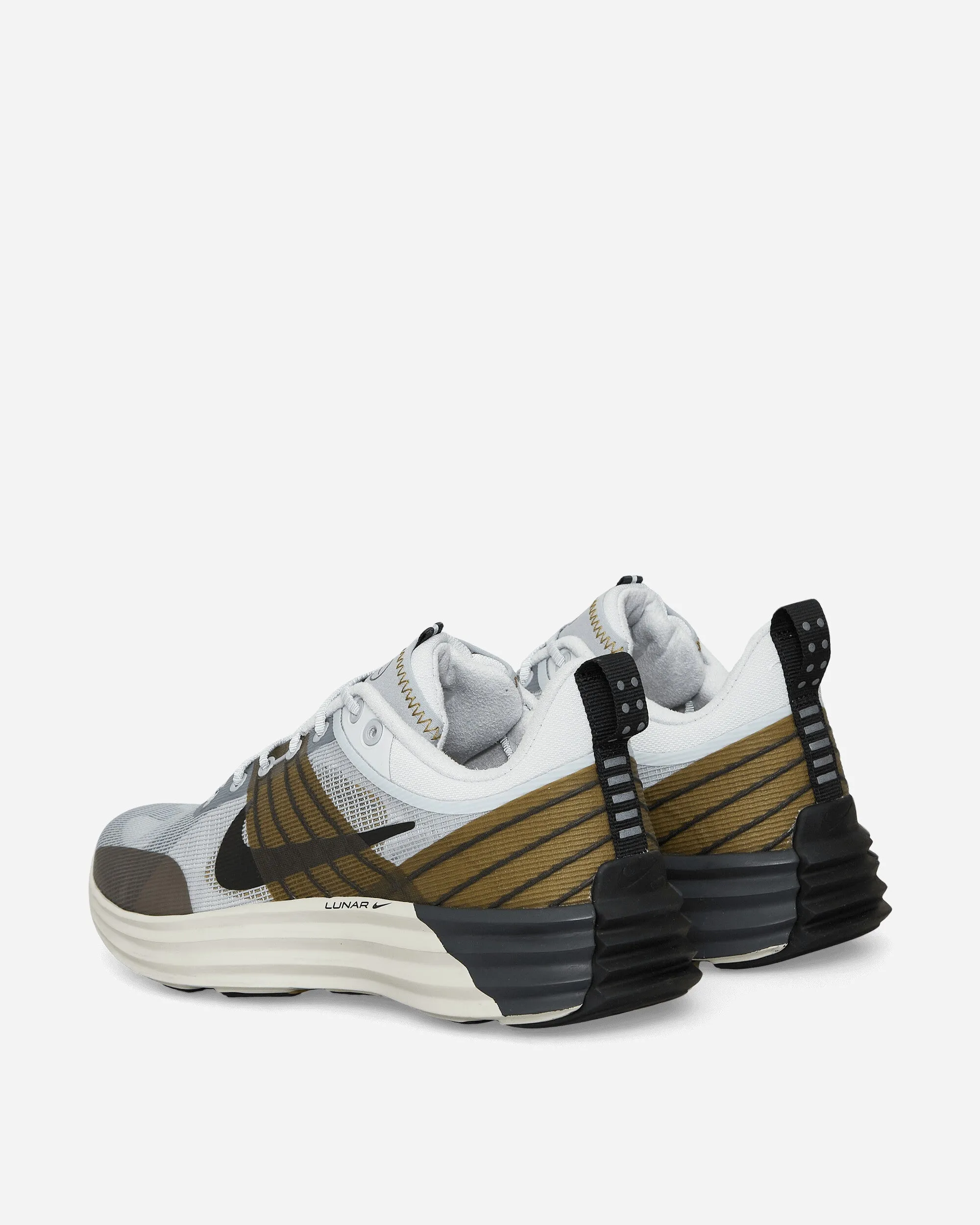 Lunar Roam Sneakers Pure Platinum / Black Functional Look Drill Hike