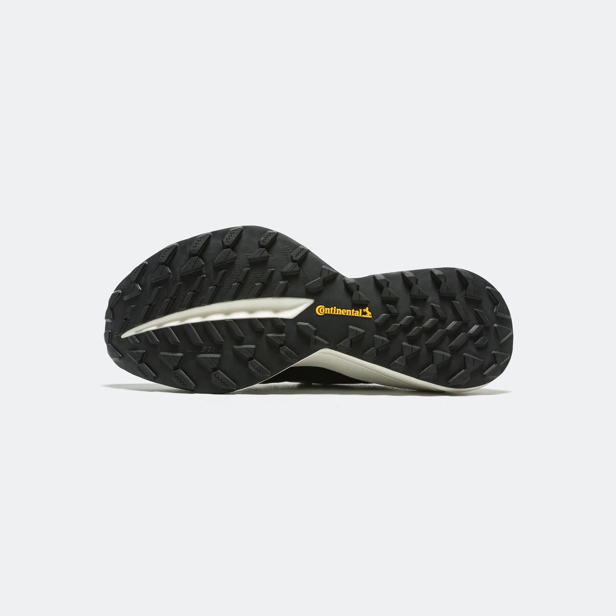 Equipment Agravic - Grey Two/Magic Beige-Footwear White Grippy Outsole Reinforced sidewalls