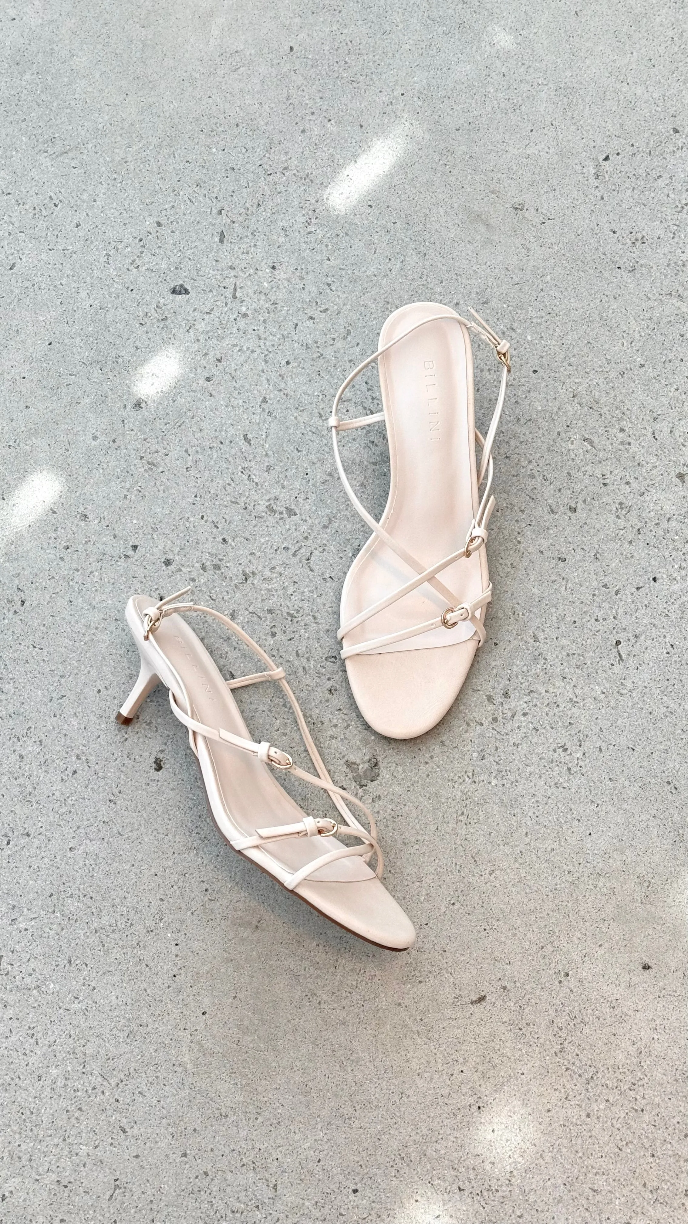 Travel Spark Flossie Heel - Pearl Shine