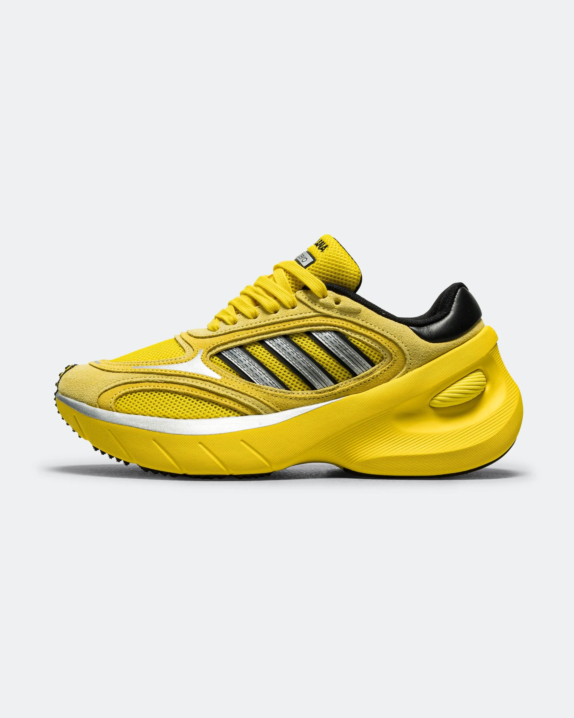 Lightweight Construction Boosted fit Adizero Goukana - Victory Yellow