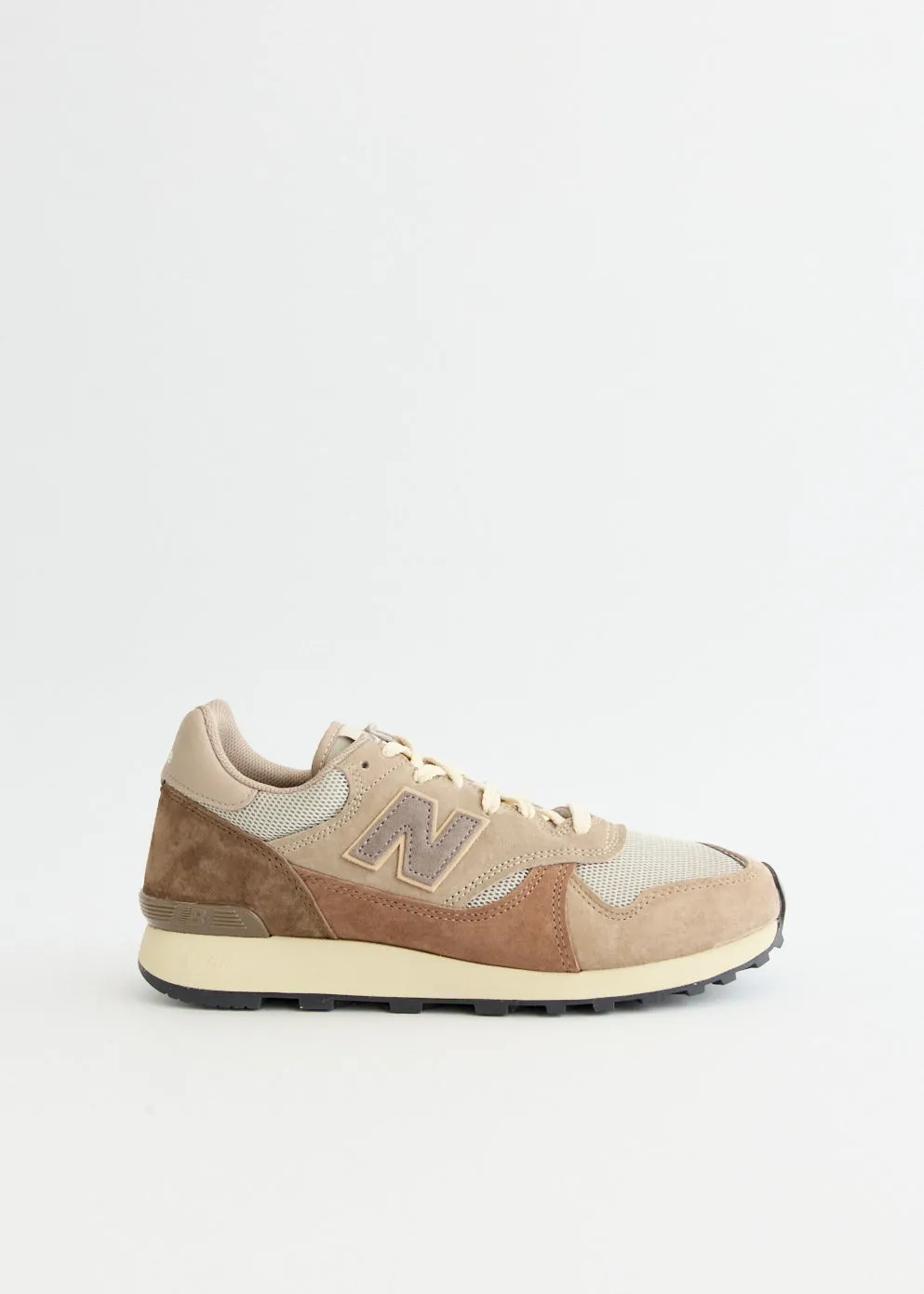 Step Grip Step By Step x AURALEE 475 'London Fog' Sneakers