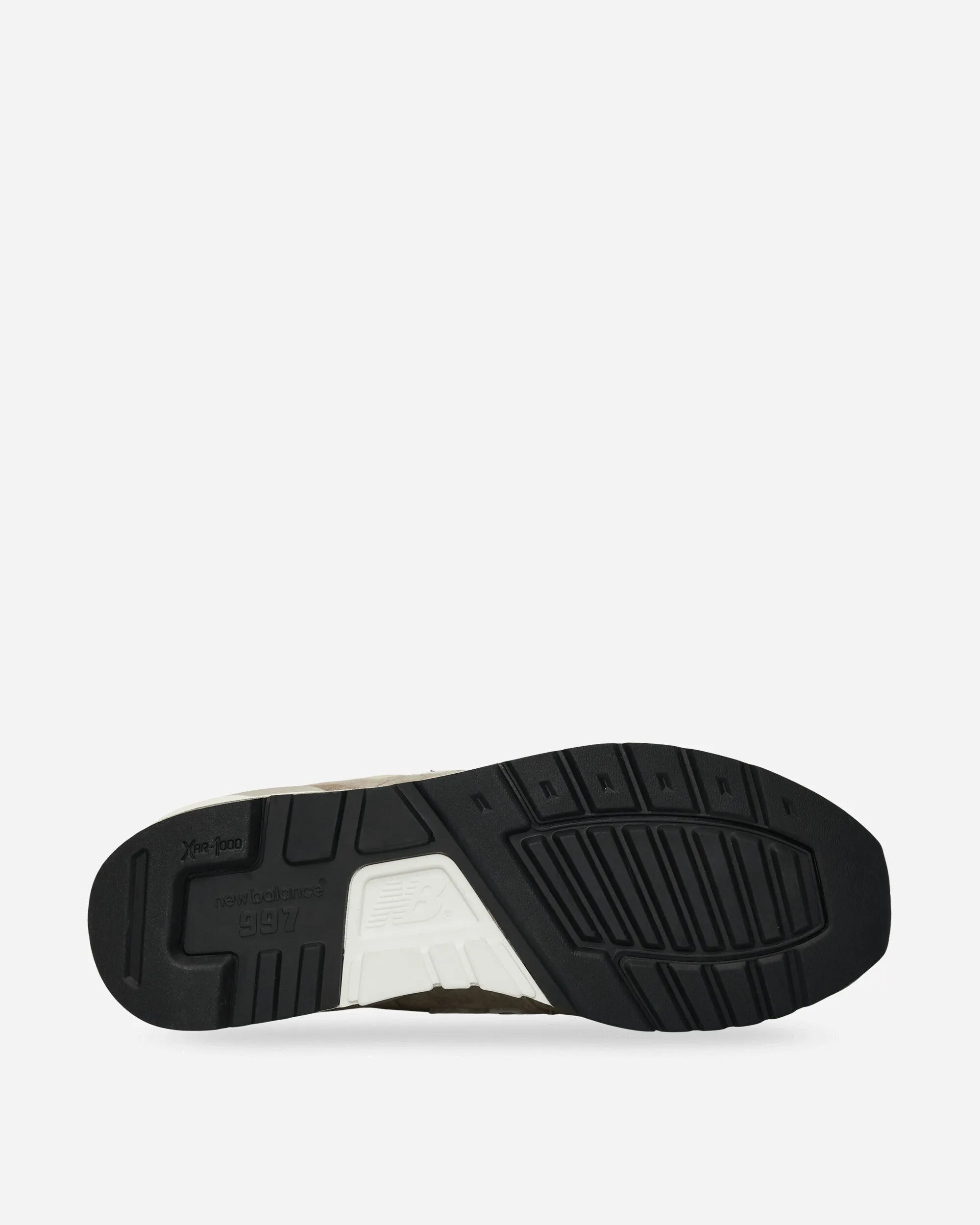Forest Step Minimal Look Made in USA 997 Sneakers Light Mushroom / Mirage Gray