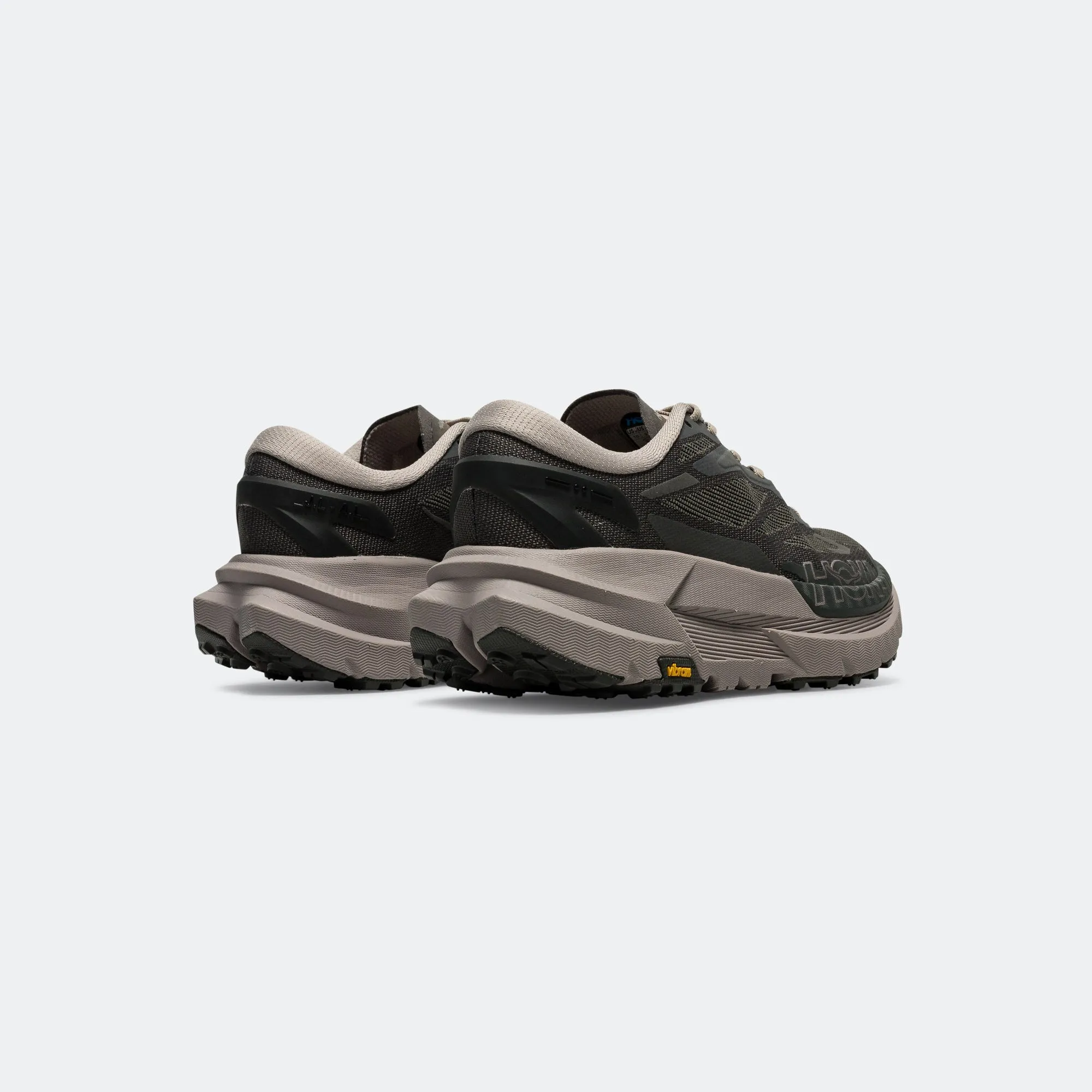 Mafate x J.L-A.L - Beluga/Volcanic Ash Neutral Step Daytime use