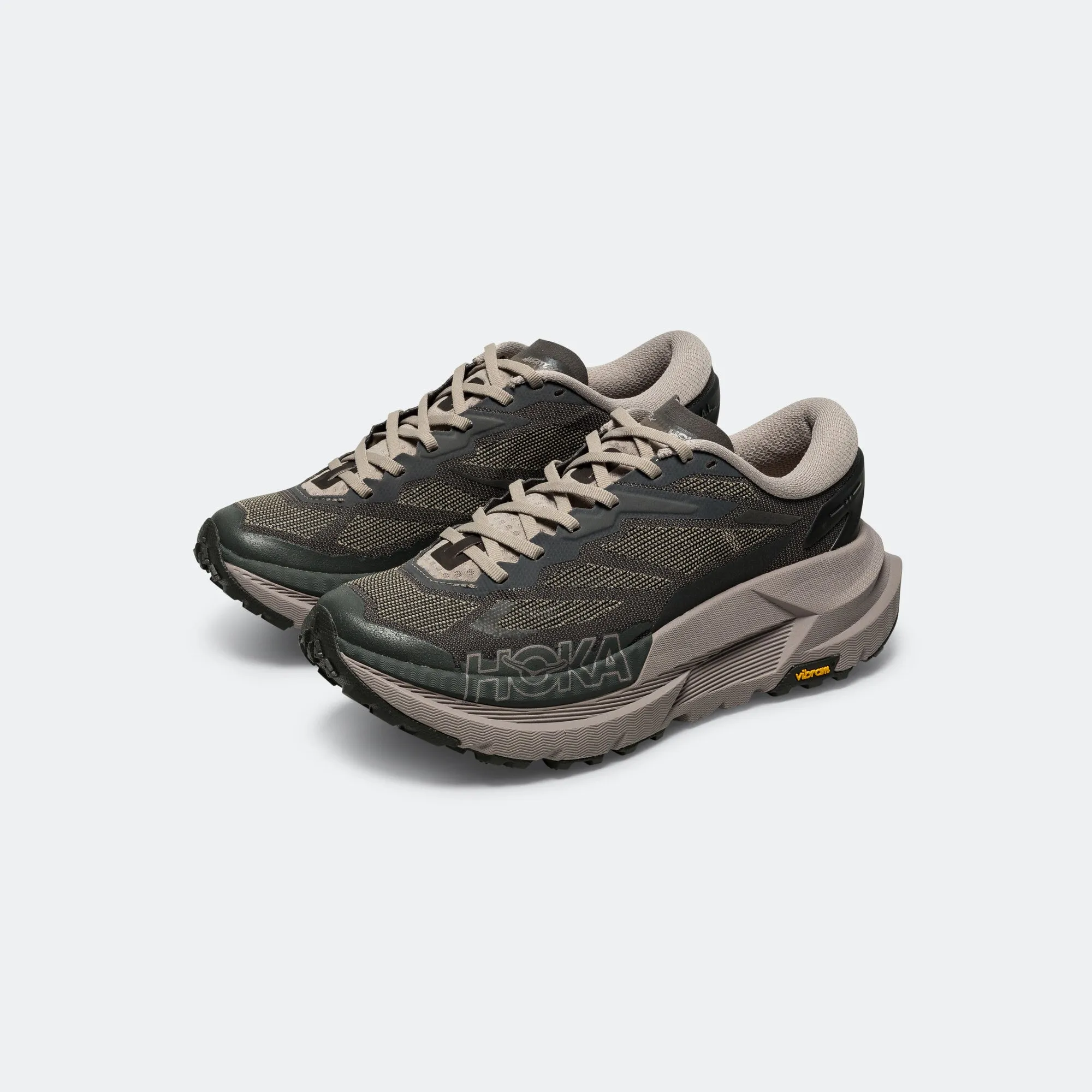 Mafate x J.L-A.L - Beluga/Volcanic Ash Flexible Wear Maximum arch