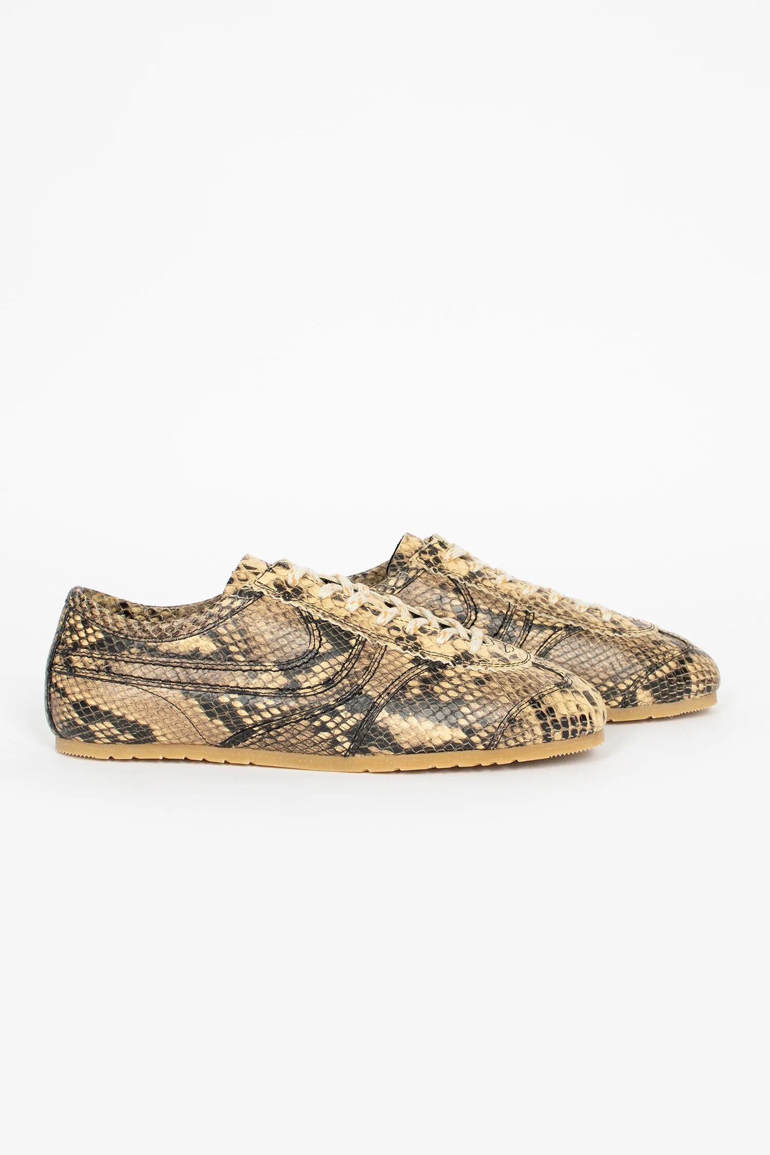 Structured Fit Marathon Leather Sneaker Beige