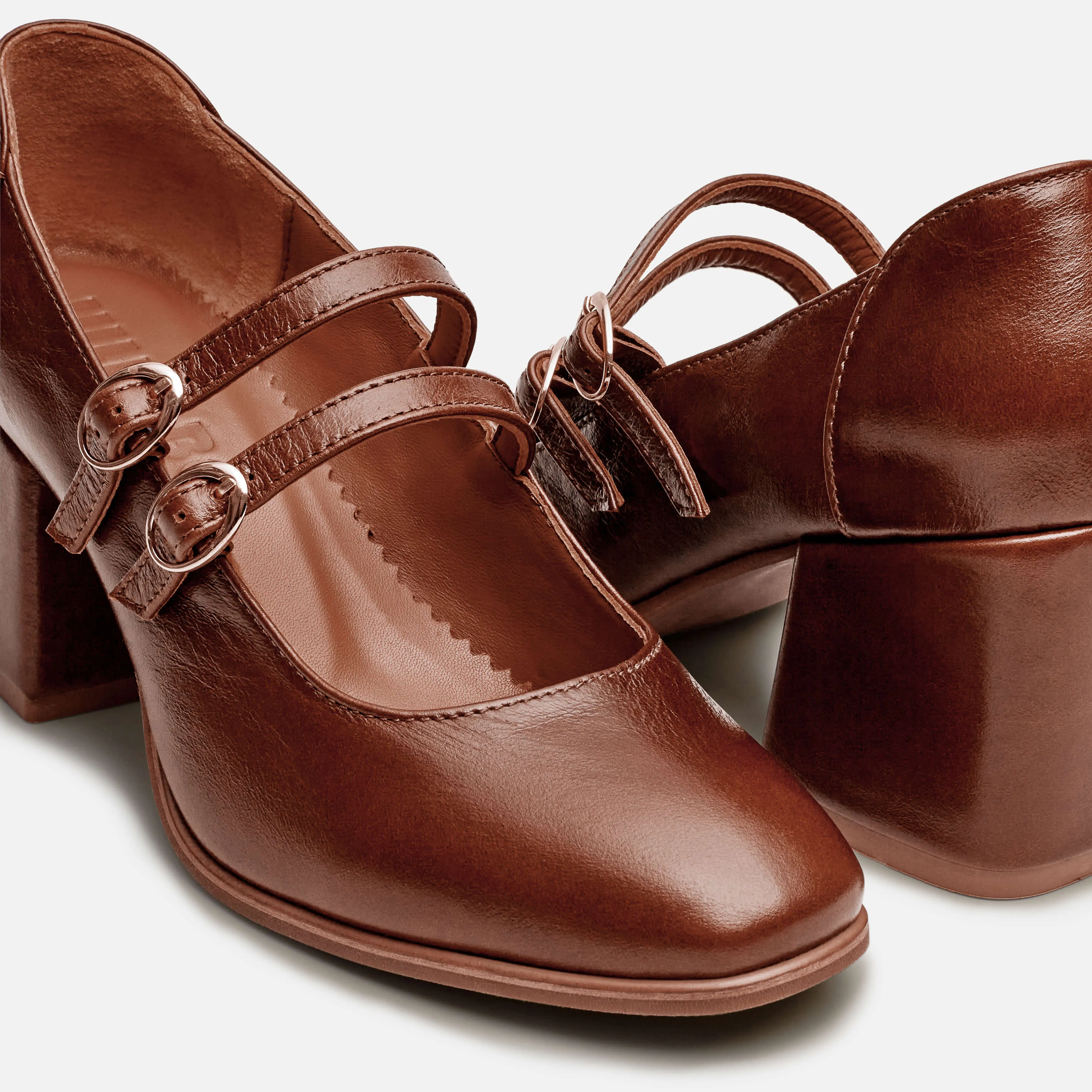 sophisticated adults Wrinkle-Resistant Marcel - Mary Jane Heels
