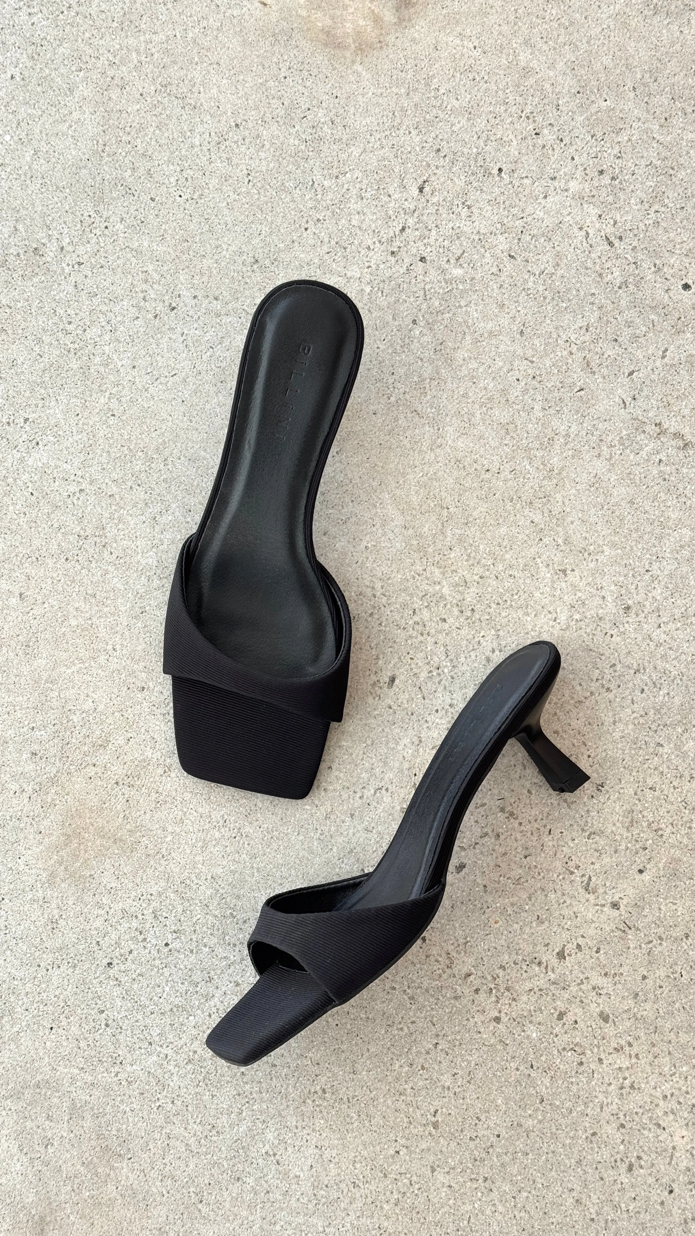 Meadow Heel - Black Grosgrain Delicate Touch
